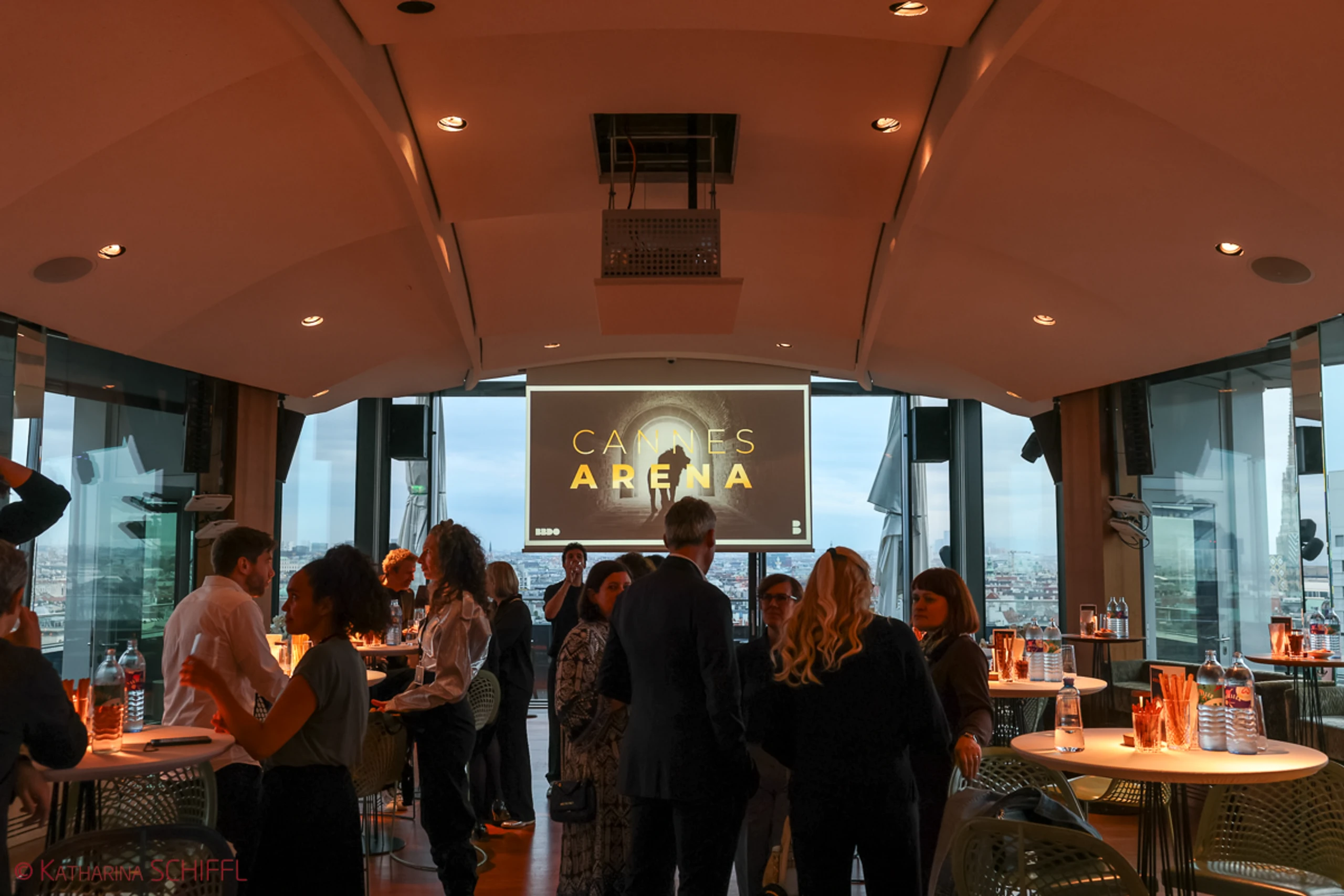 BBDO Cannes Arena – Bild 3 von 107