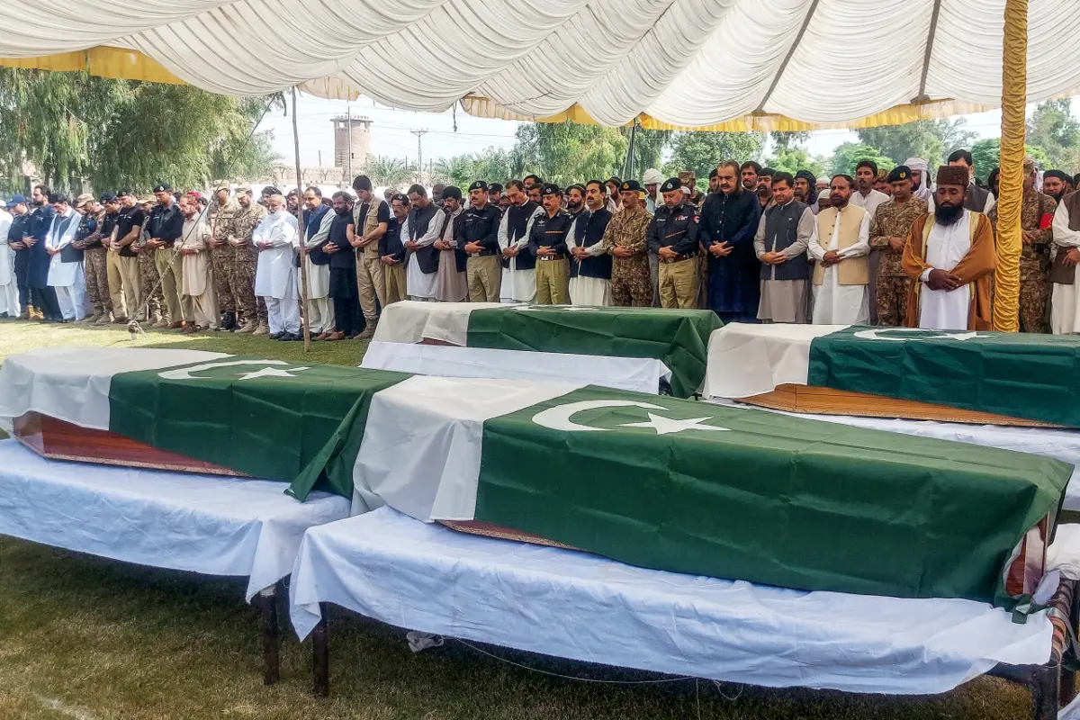Gefechte nach tödlichen Anschlägen durch pakistanische Taliban