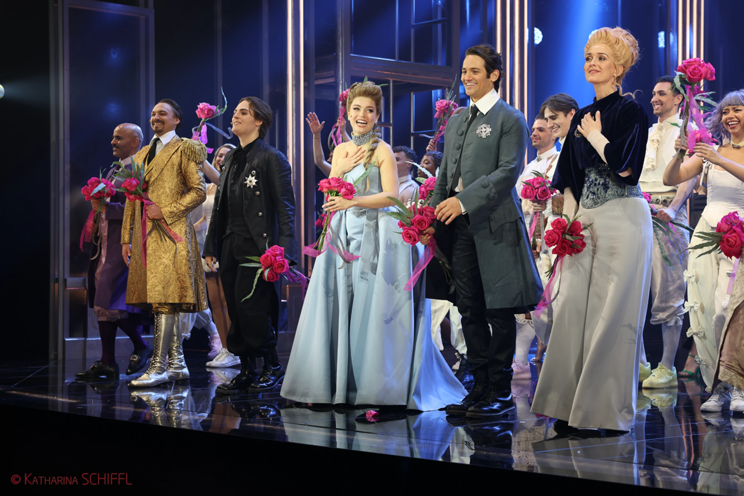 Weltpremiere - MARIA THERESIA DAS MUSICAL – Bild 3 von 168