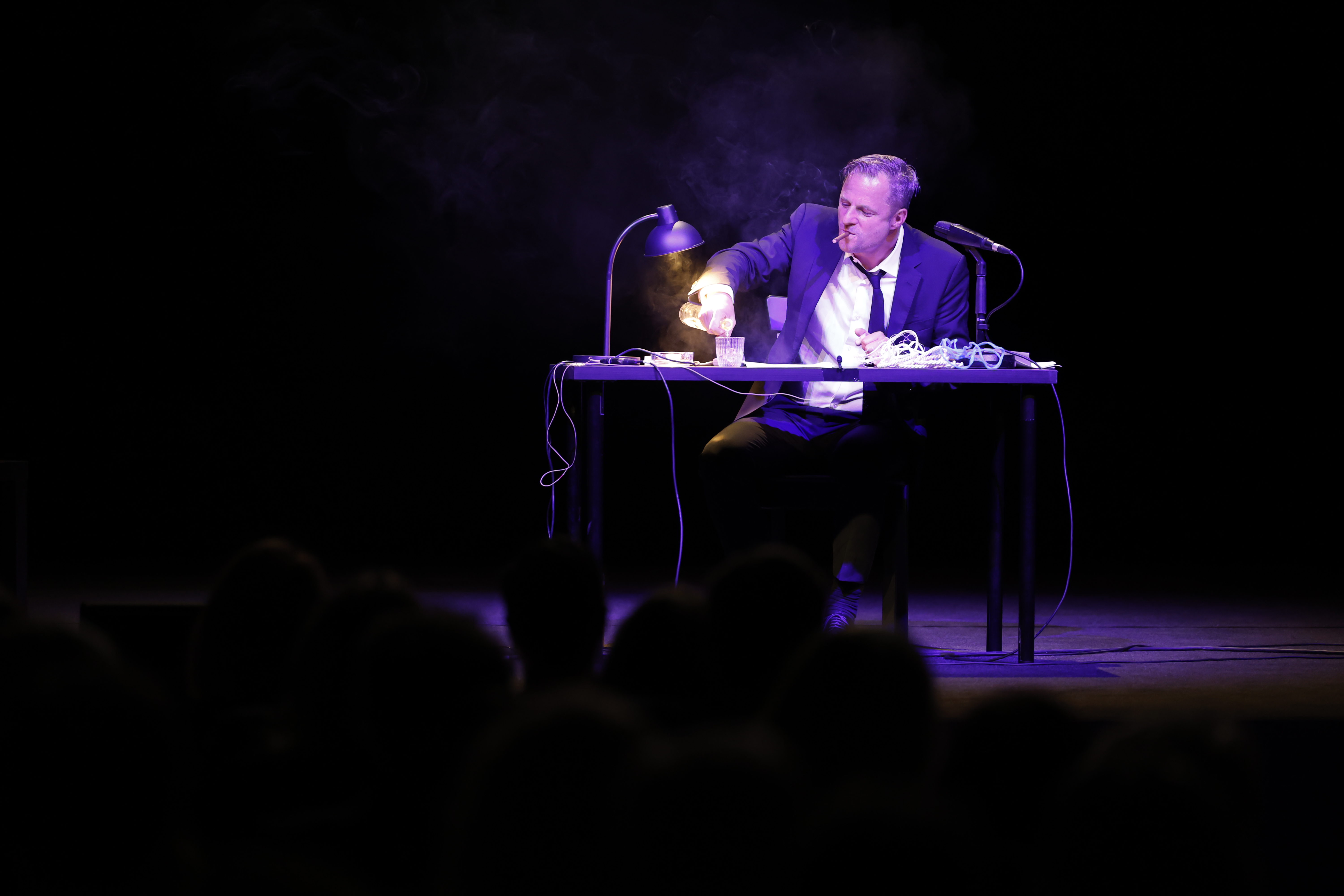 Eröffnung Jugendstiltheater - Philipp Hochmair – Bild 3 von 17