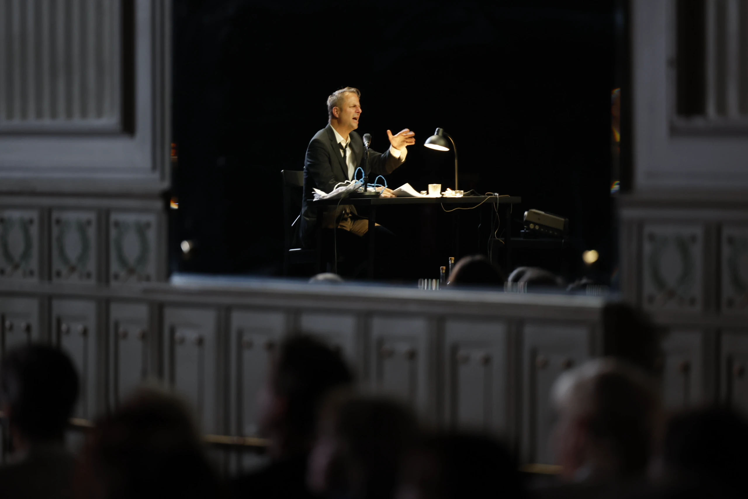 Eröffnung Jugendstiltheater - Philipp Hochmair – Bild 5 von 17