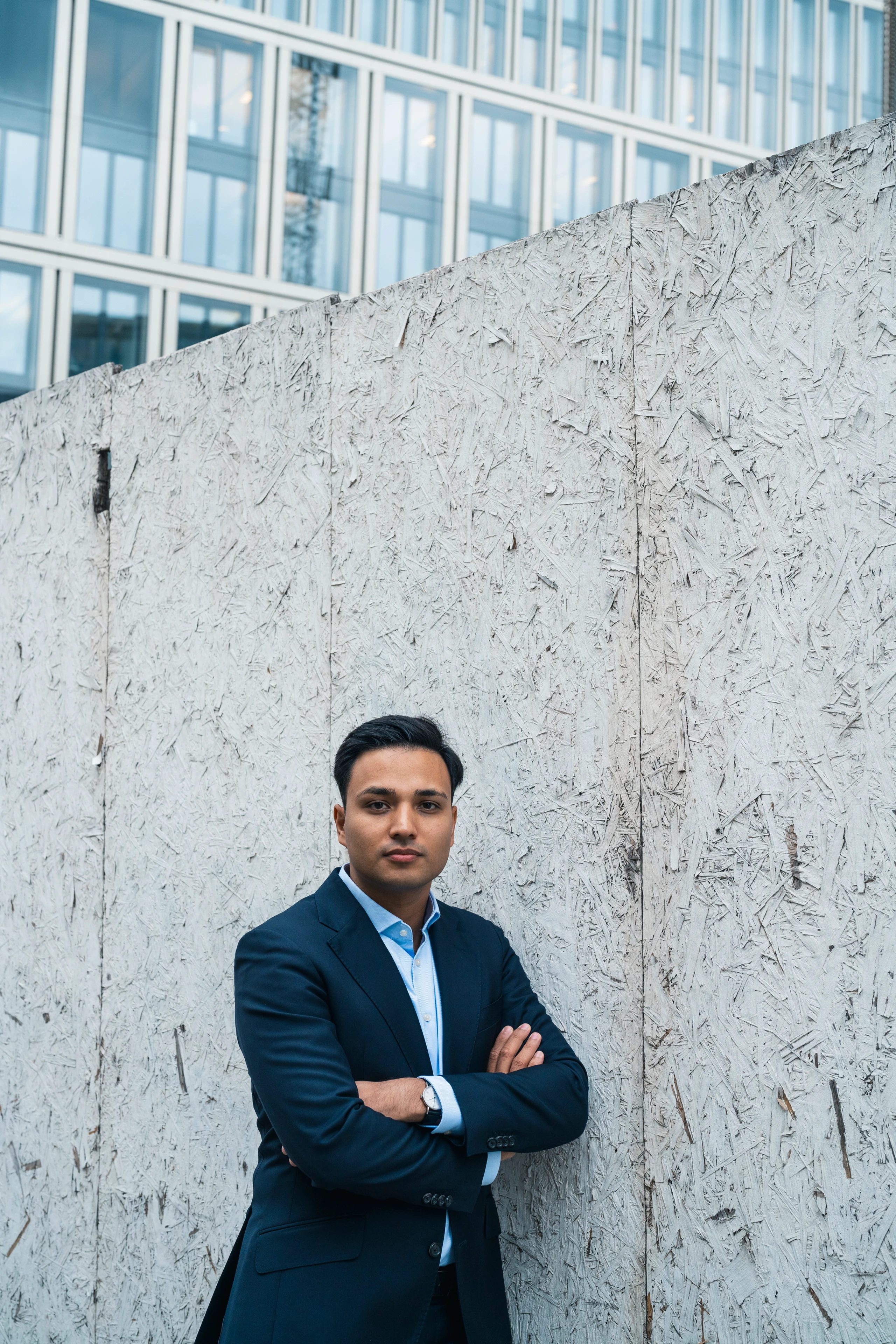 Herr Shetty, wir haben da noch eine Frage