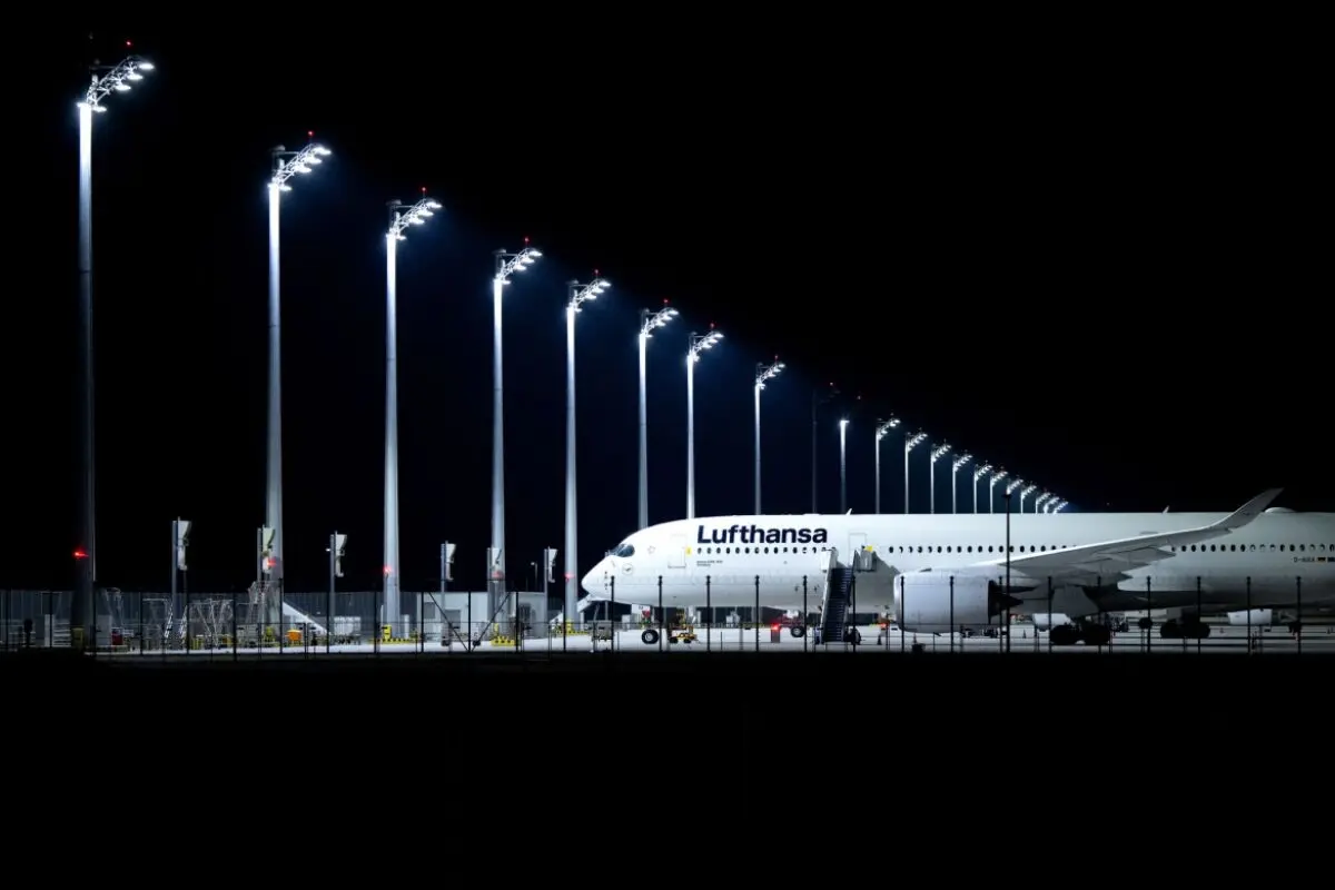++ ARCHIVBILD ++ Lufthansa will mit City Airlines Personalkosten sparen