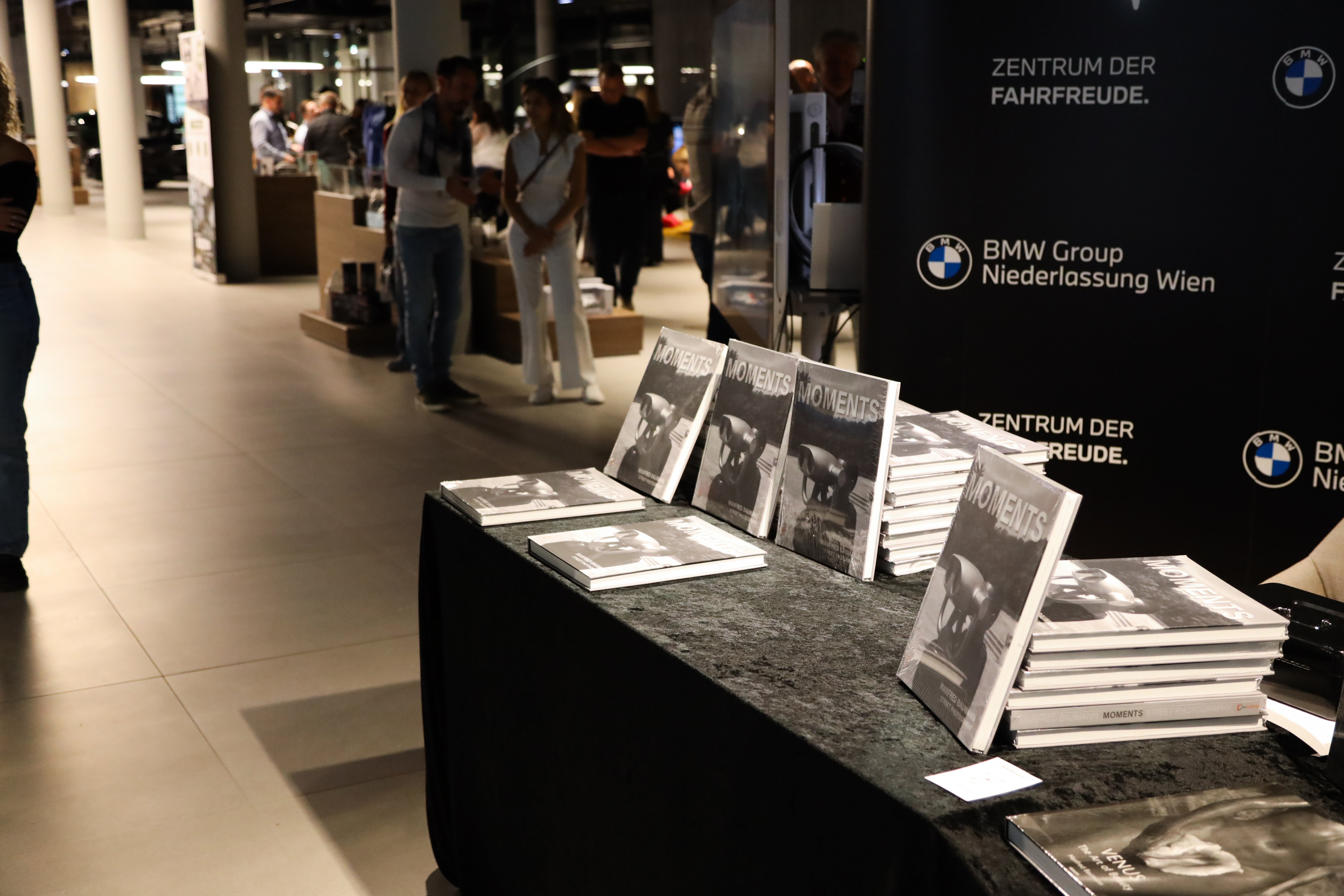 Buchpräsentation "Moments Street Photography" – Bild 4 von 32