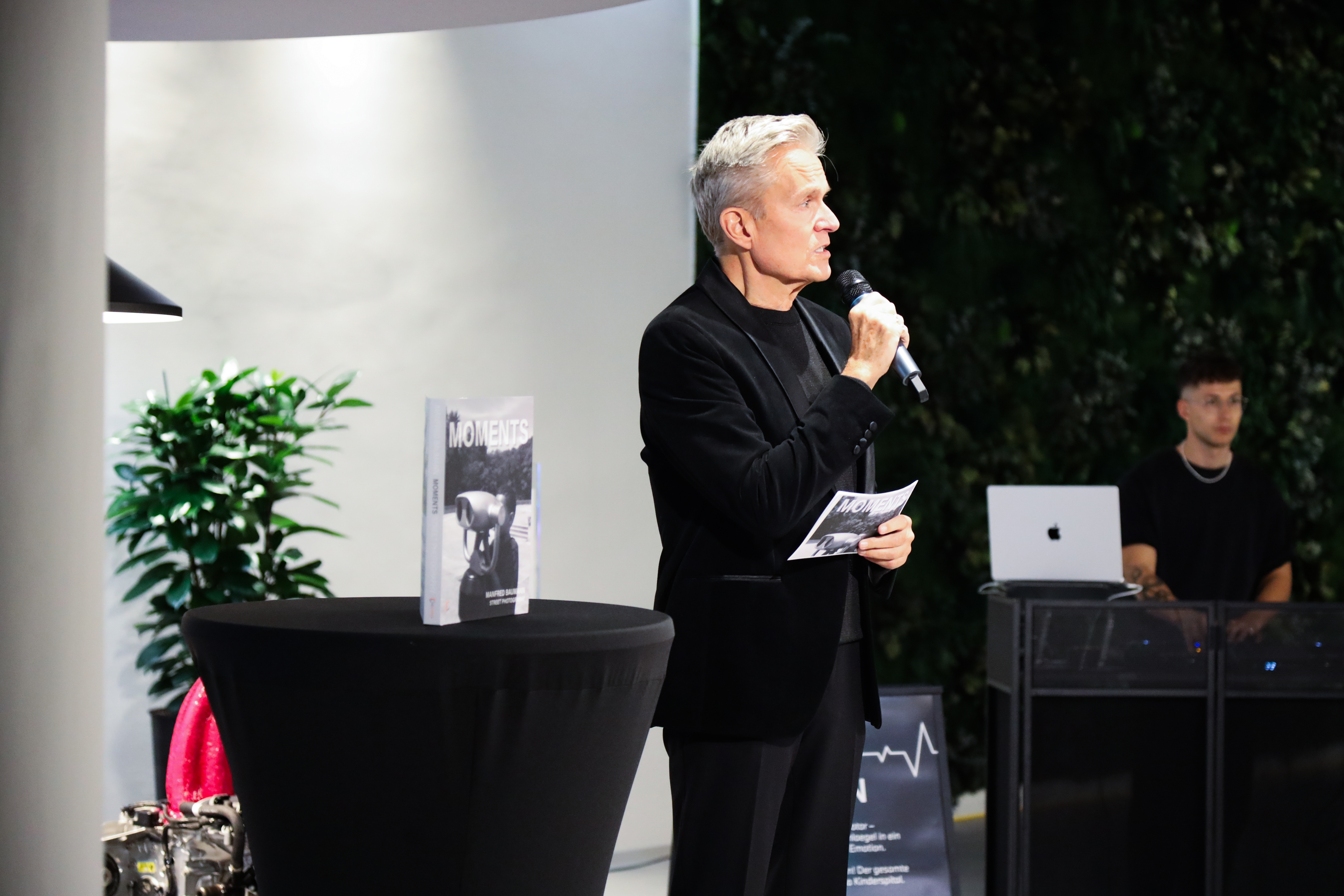 Buchpräsentation "Moments Street Photography" – Bild 20 von 32