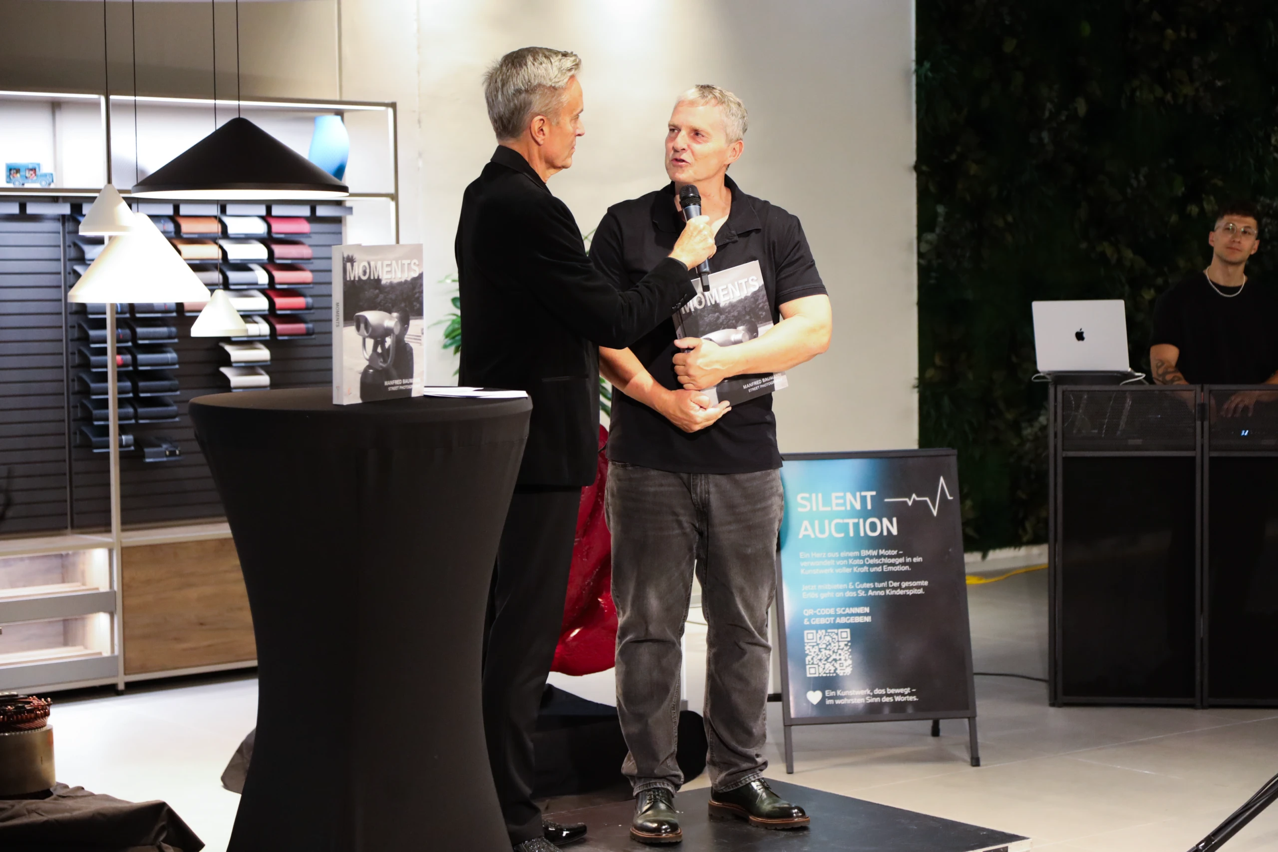 Buchpräsentation "Moments Street Photography" – Bild 28 von 32