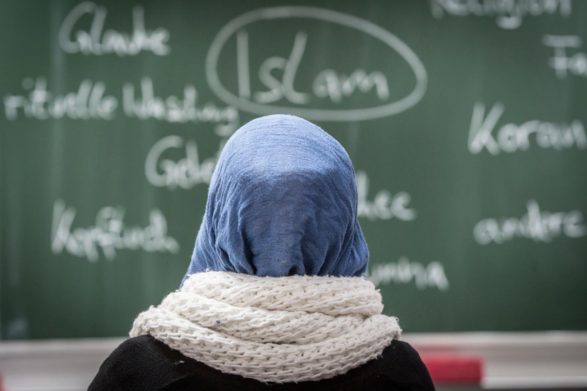 Kopftuchregelung in der Schule ist umstritten