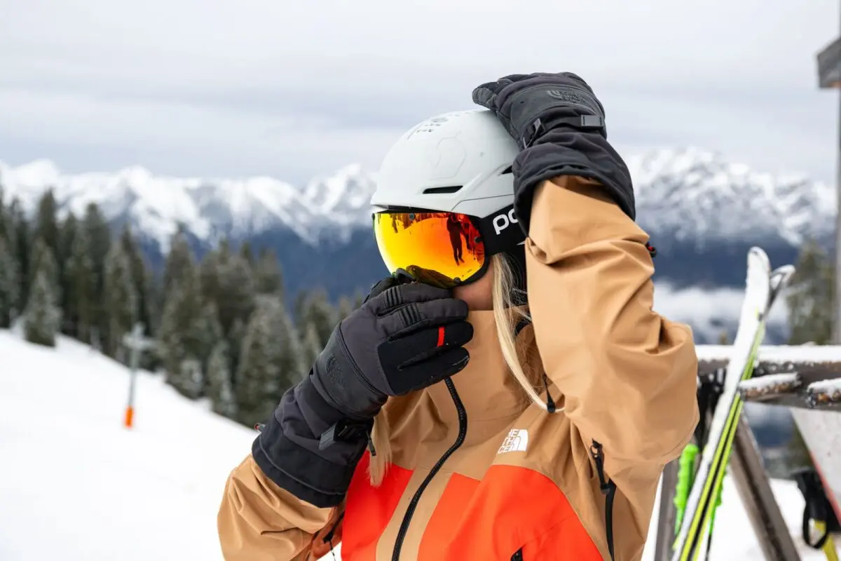 Wer ohne Helm erwischt wird, muss in Italien mit Bußgeldern rechnen