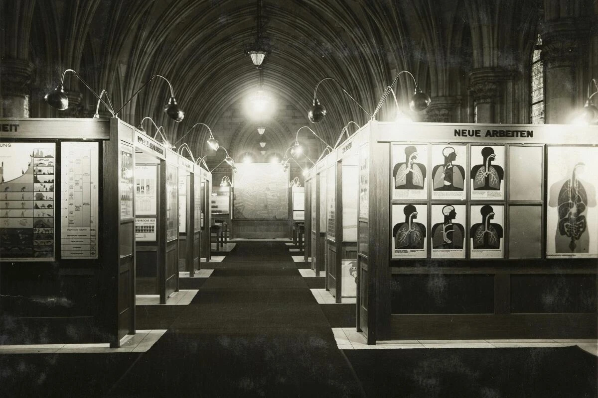 Dauerausstellung in der Volkshalle im Wiener Rathaus, 1927