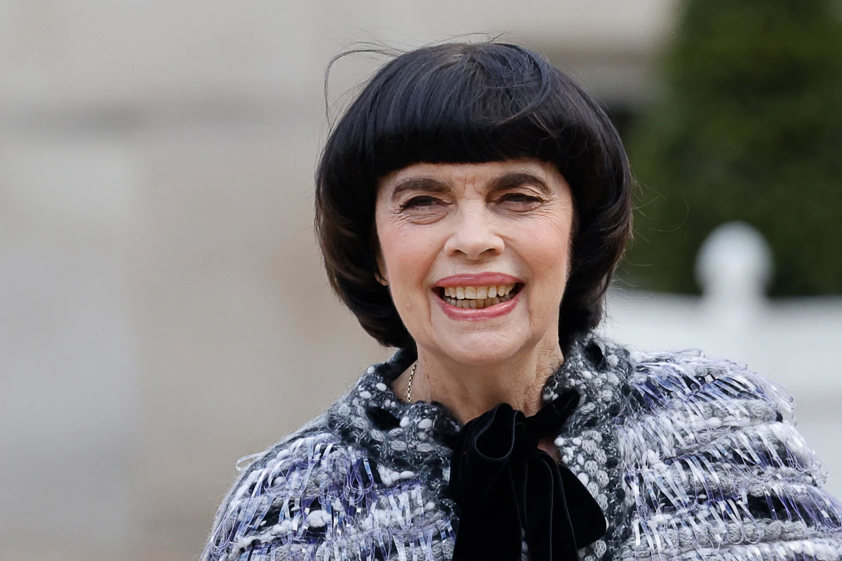 Mireille Mathieu lebt gesund
