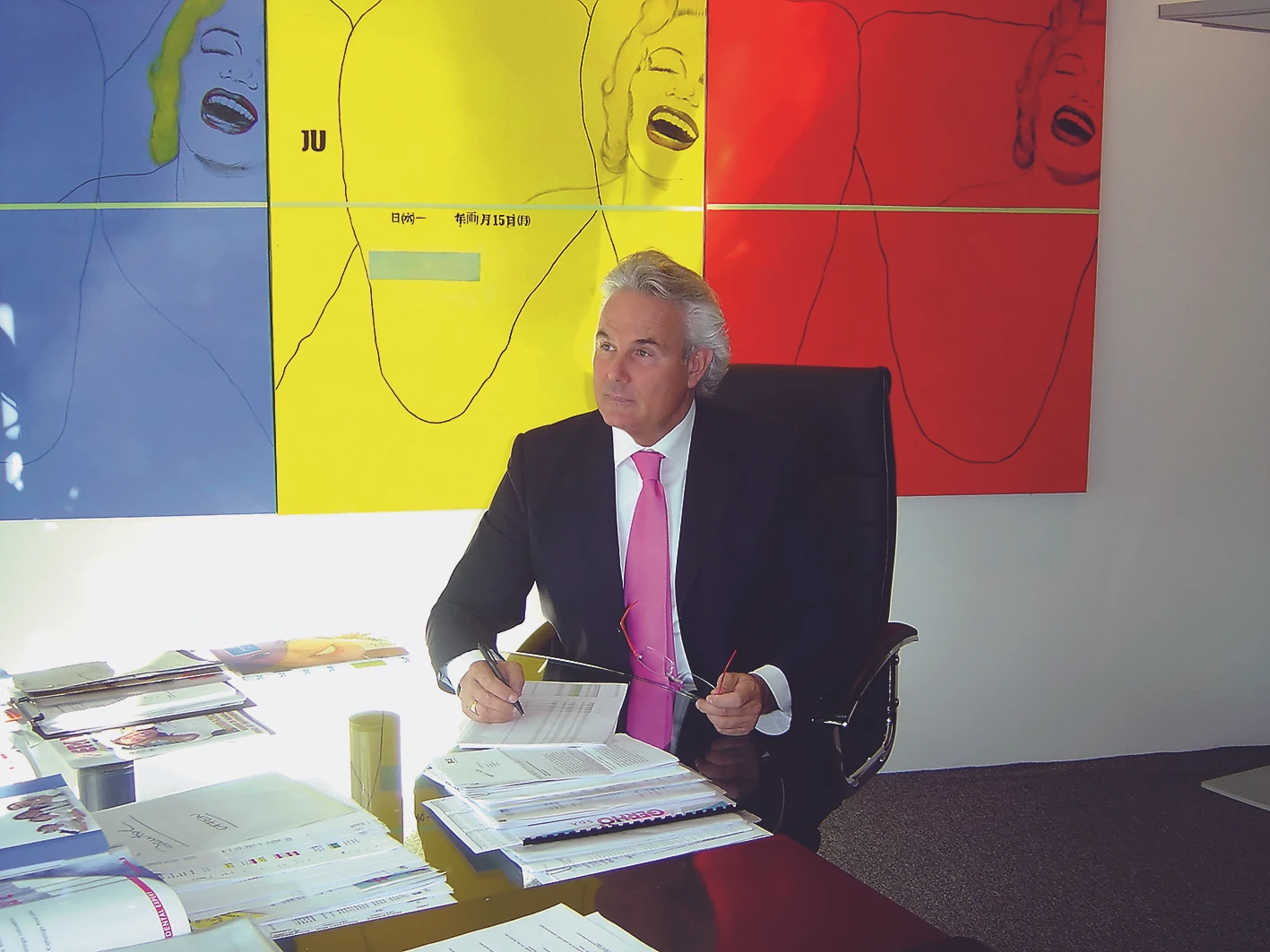 © Andrea Bedin Blurred image background