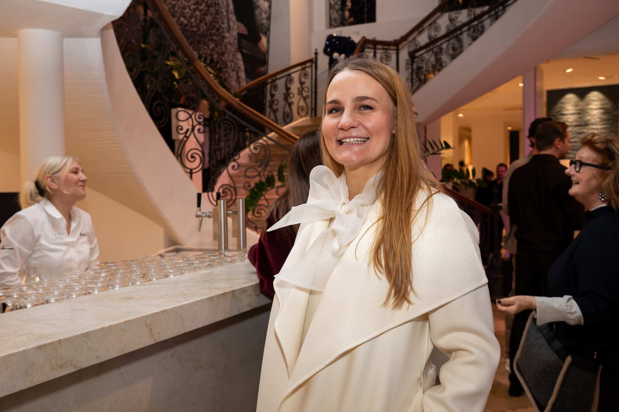VIP Charity Shopping bei Hämmerle – Bild 2 von 85