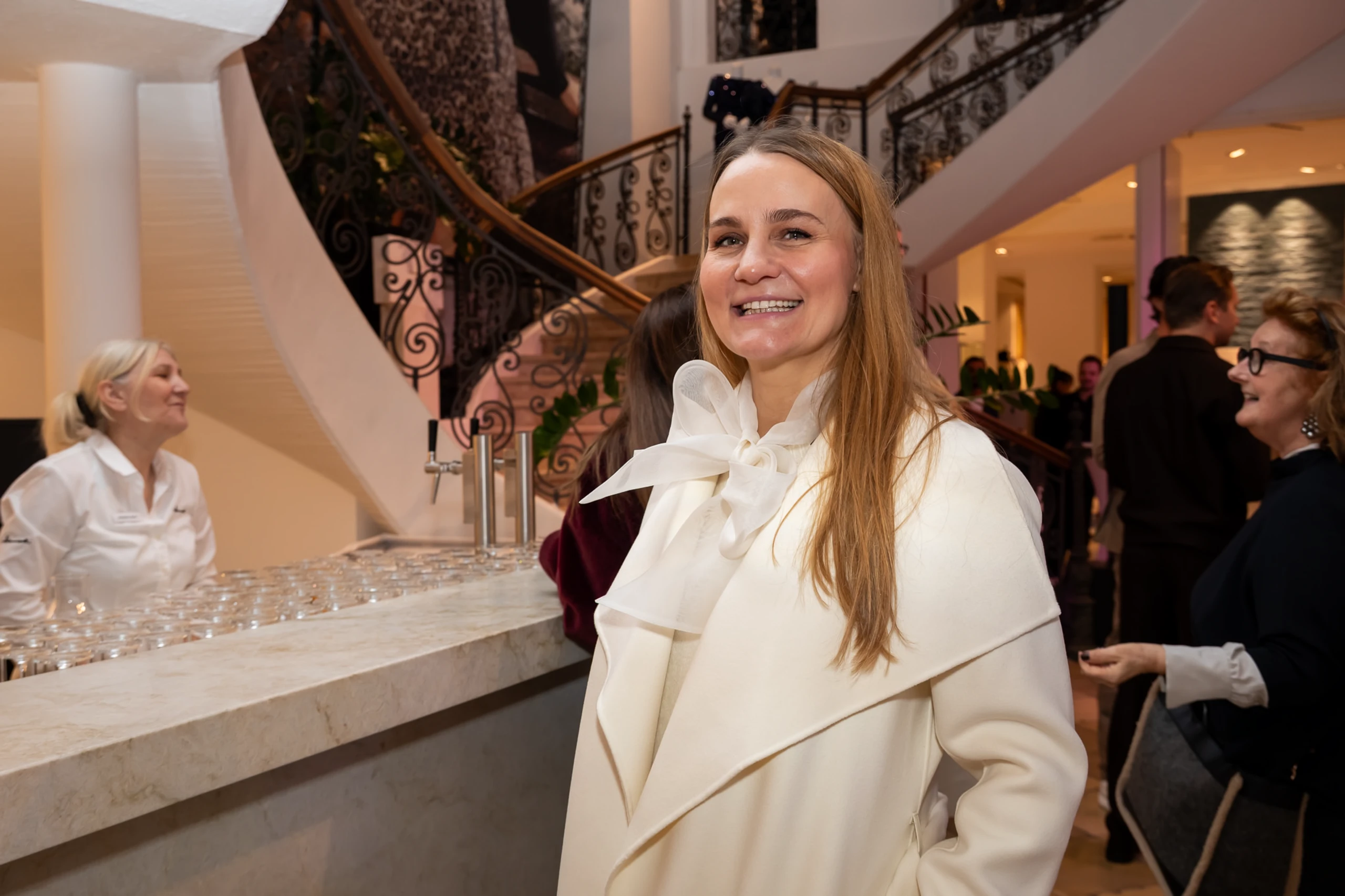 VIP Charity Shopping bei Hämmerle – Bild 2 von 85