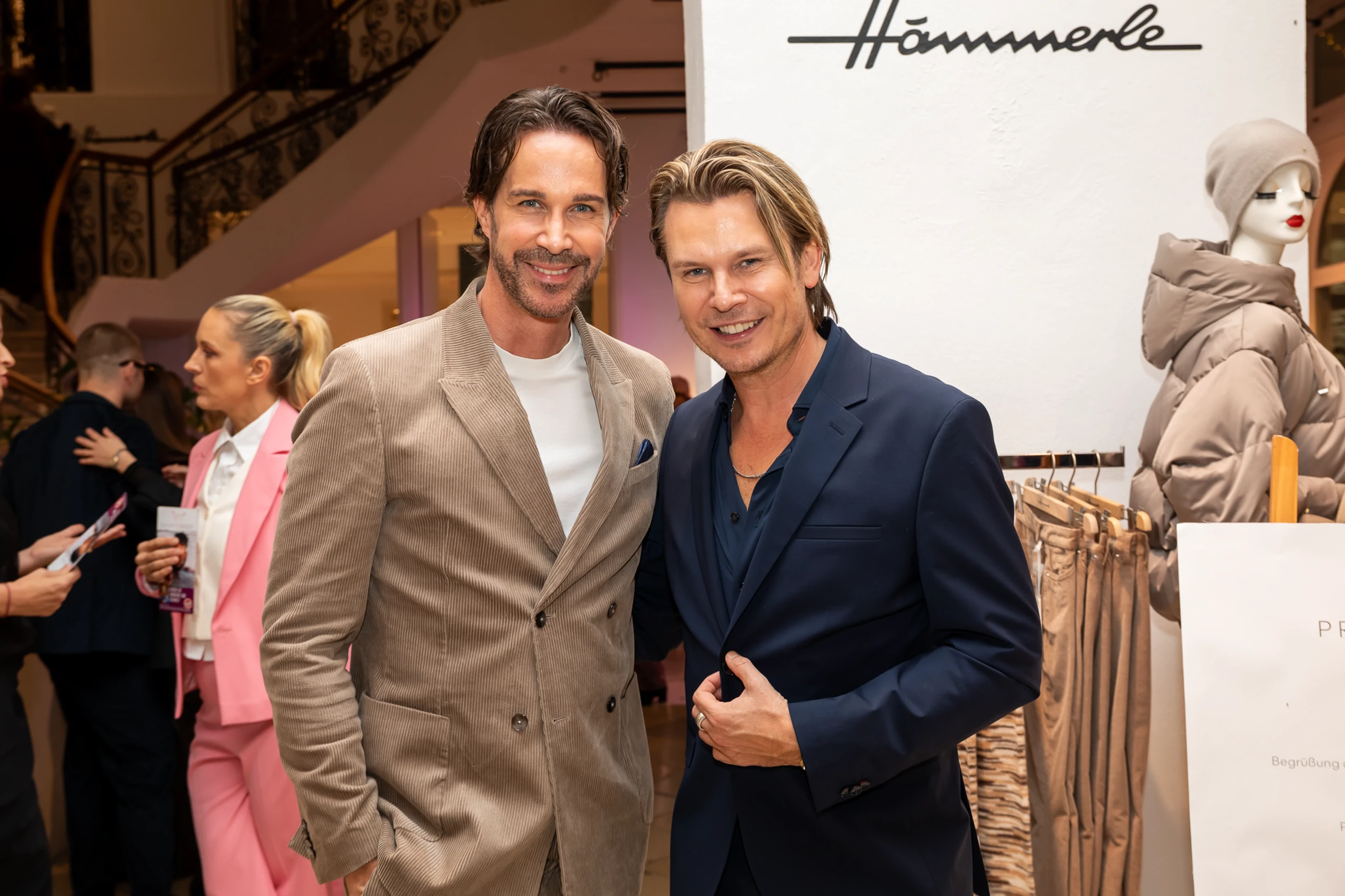 VIP Charity Shopping bei Hämmerle – Bild 4 von 85