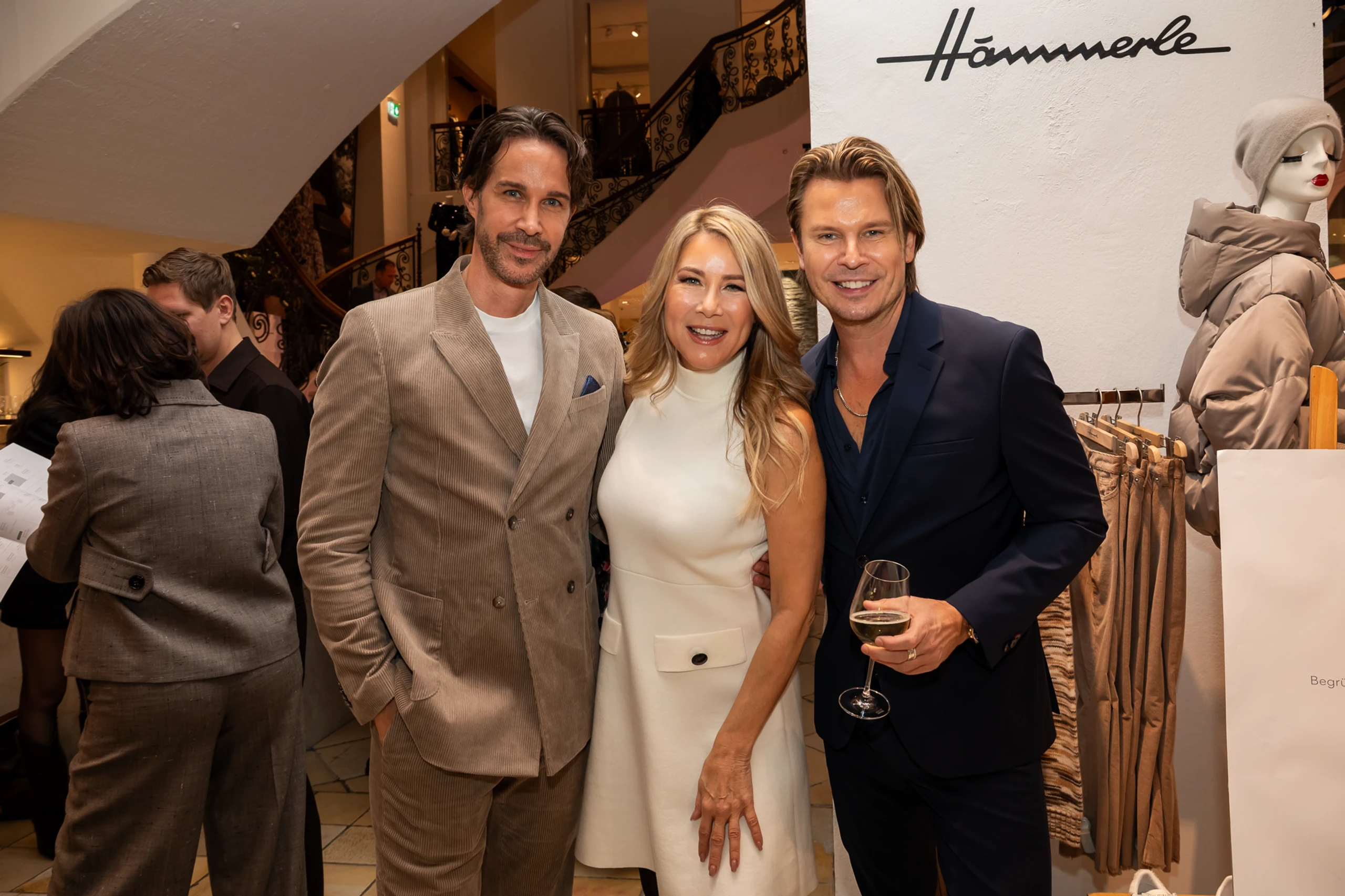 VIP Charity Shopping bei Hämmerle – Bild 13 von 85