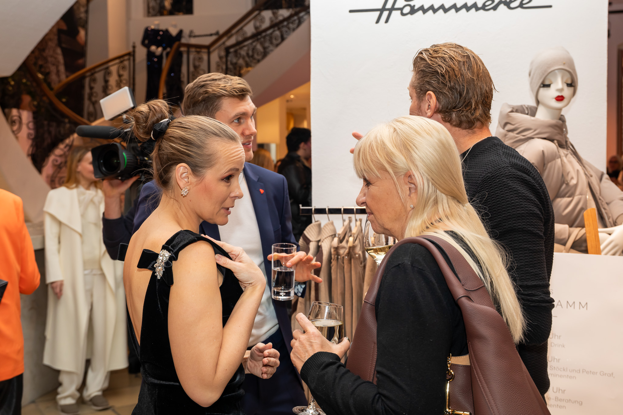 VIP Charity Shopping bei Hämmerle – Bild 21 von 85