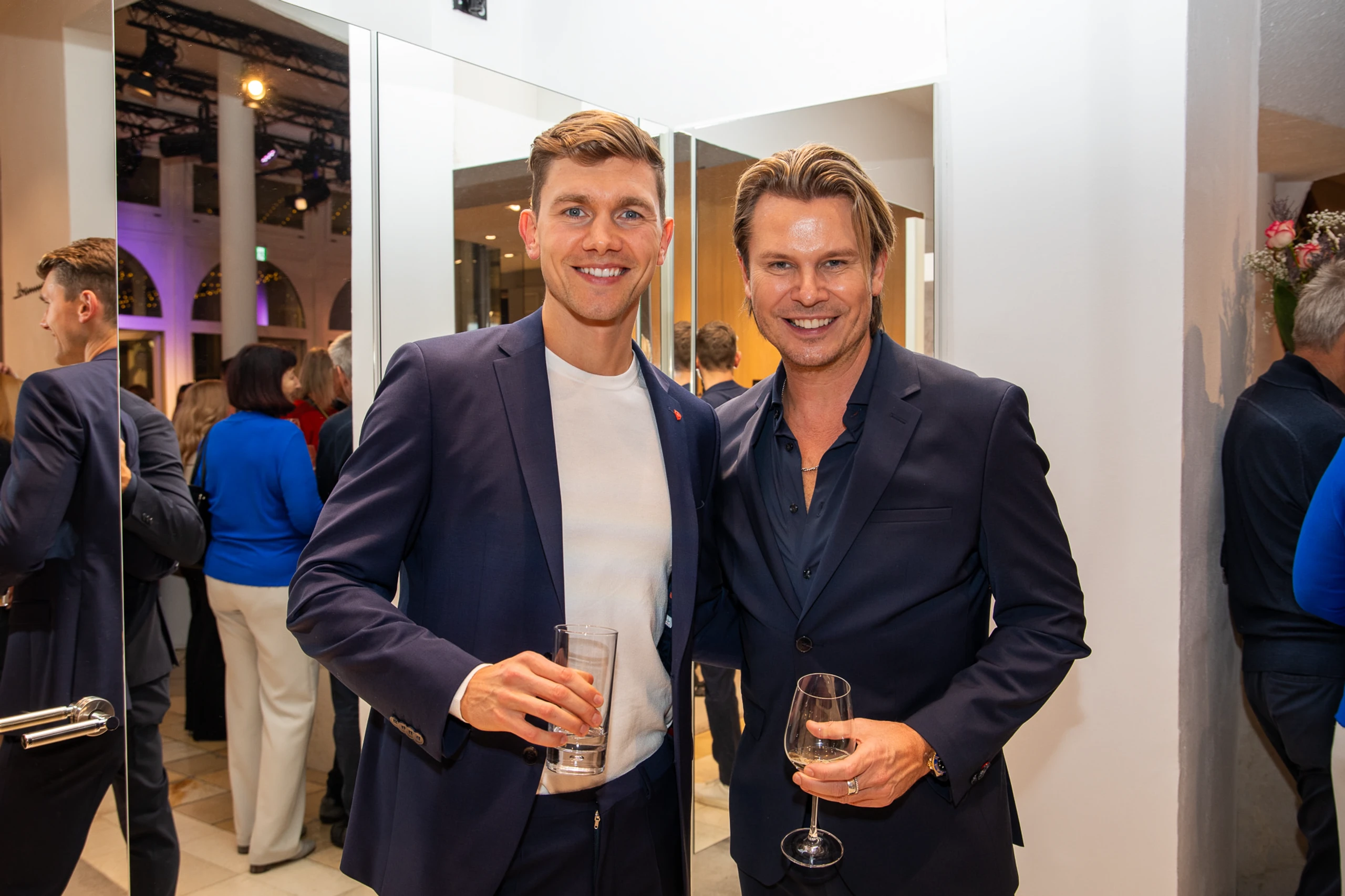 VIP Charity Shopping bei Hämmerle – Bild 29 von 85