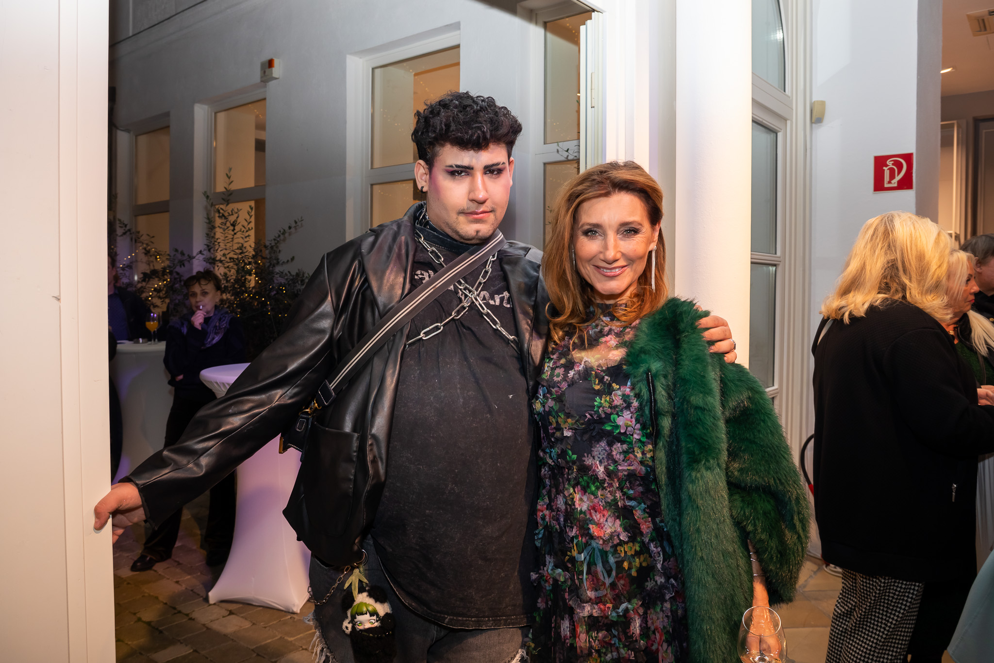 VIP Charity Shopping bei Hämmerle – Bild 31 von 85
