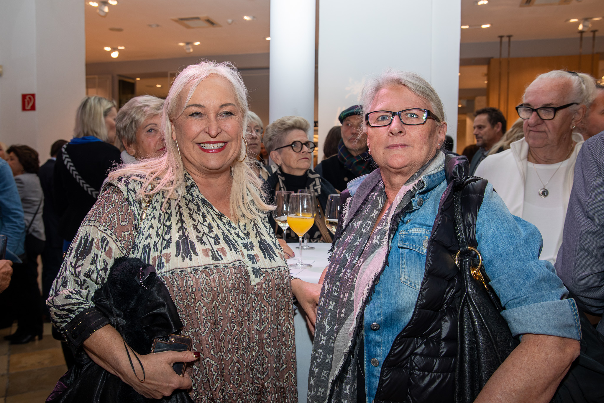 VIP Charity Shopping bei Hämmerle – Bild 47 von 85