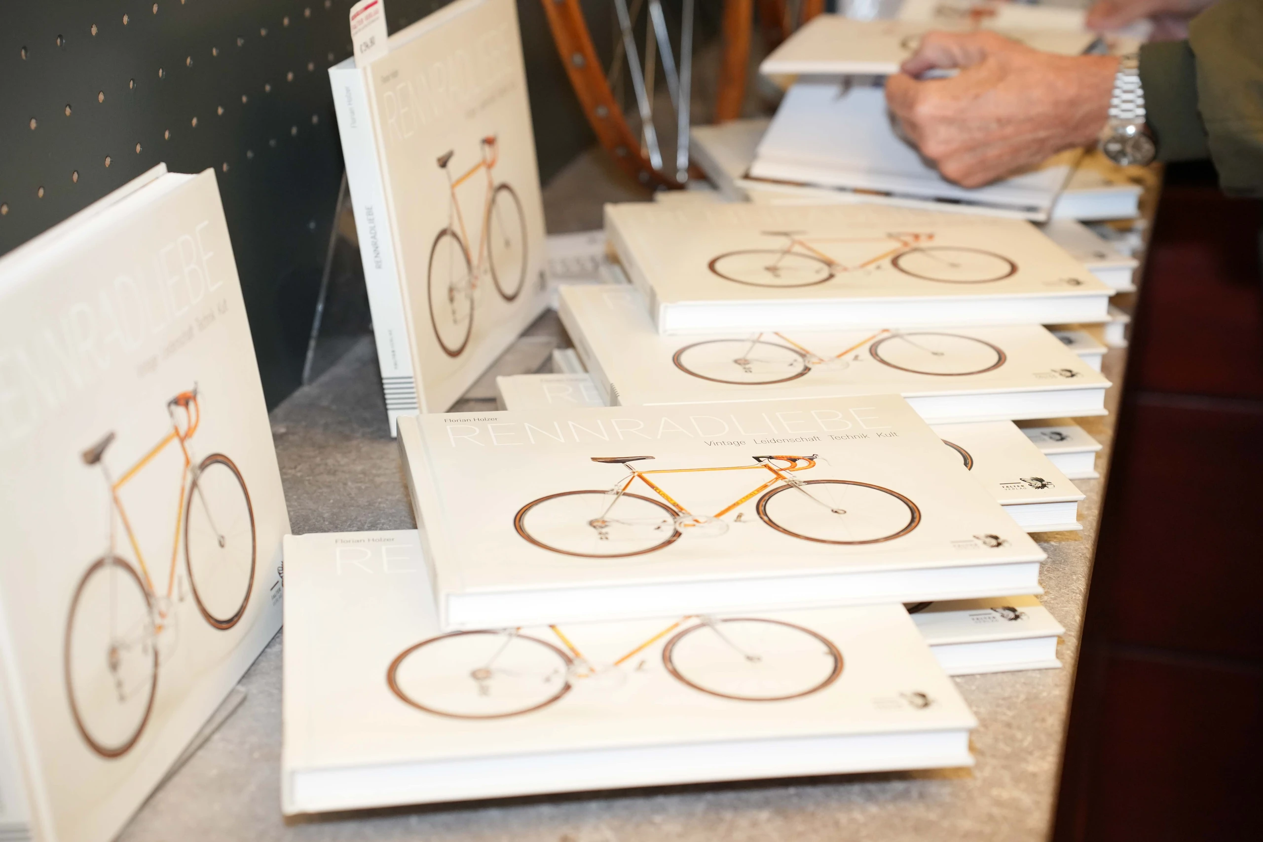 „Rennradliebe“: Ein Buch über Handwerk, Leidenschaft und Klassiker auf zwei Rädern