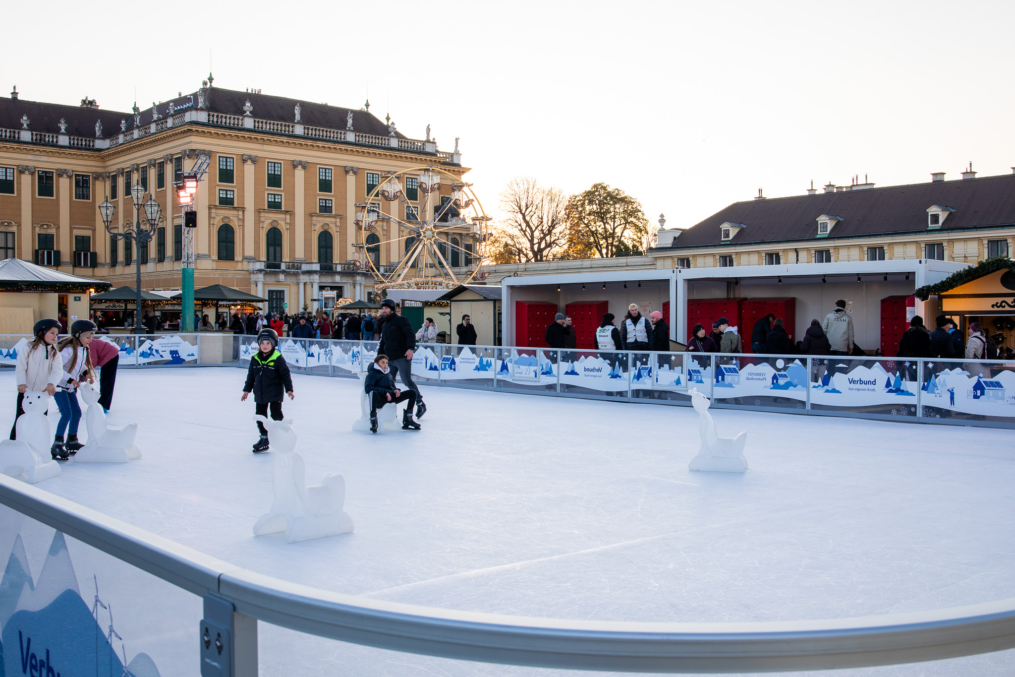 Eröffnung Weihnachtsmarkt Schloss Schönbrunn – Bild 3 von 48