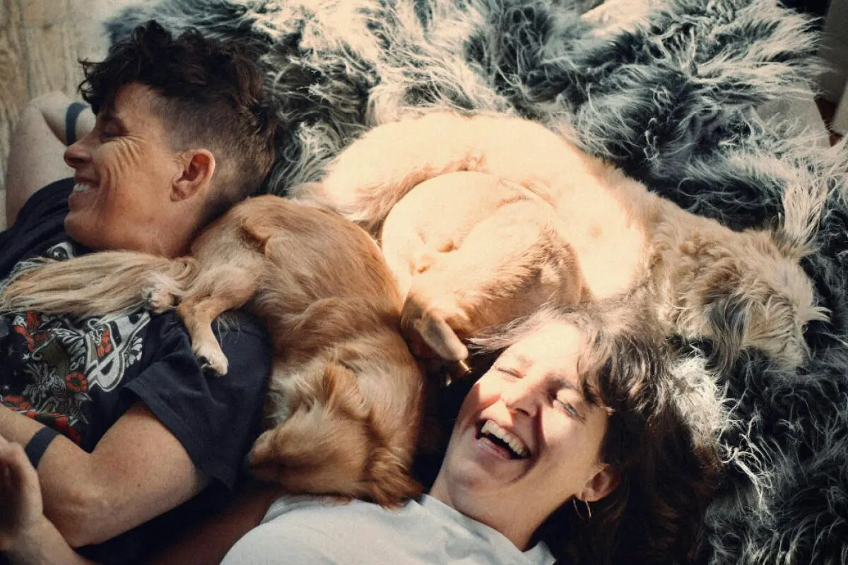 Andrea und Megan begegnen einer Krebsdiagnose mit ihrer Lebensfreude