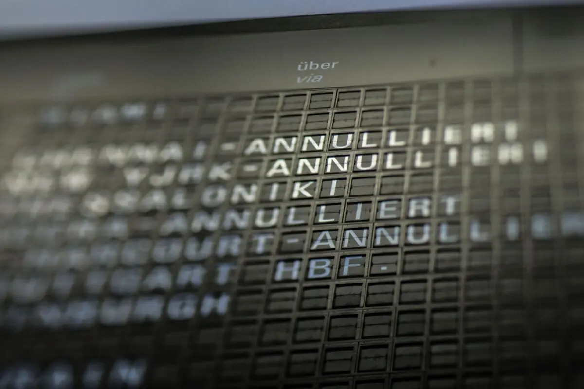 ++ ARCHIVBILD ++ Eine Folge des US-Shutdowns waren Flugausfälle und Verspätungen