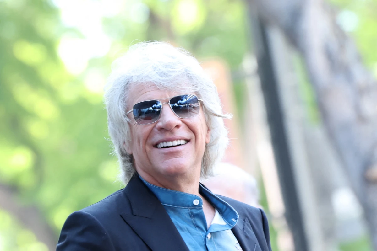 Jon Bon Jovi ist gerne Opa