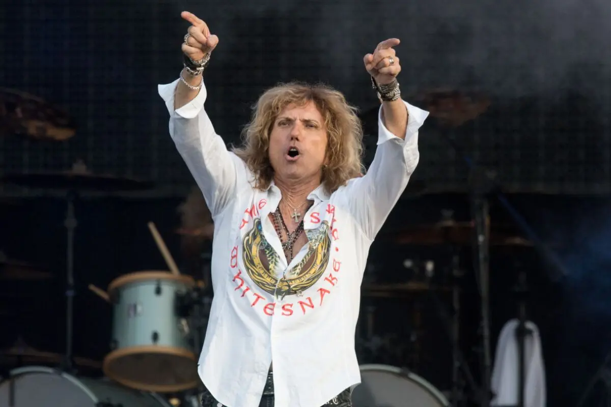 ++ ARCHIVBILD ++ David Coverdale verabschiedet sich von den Fans