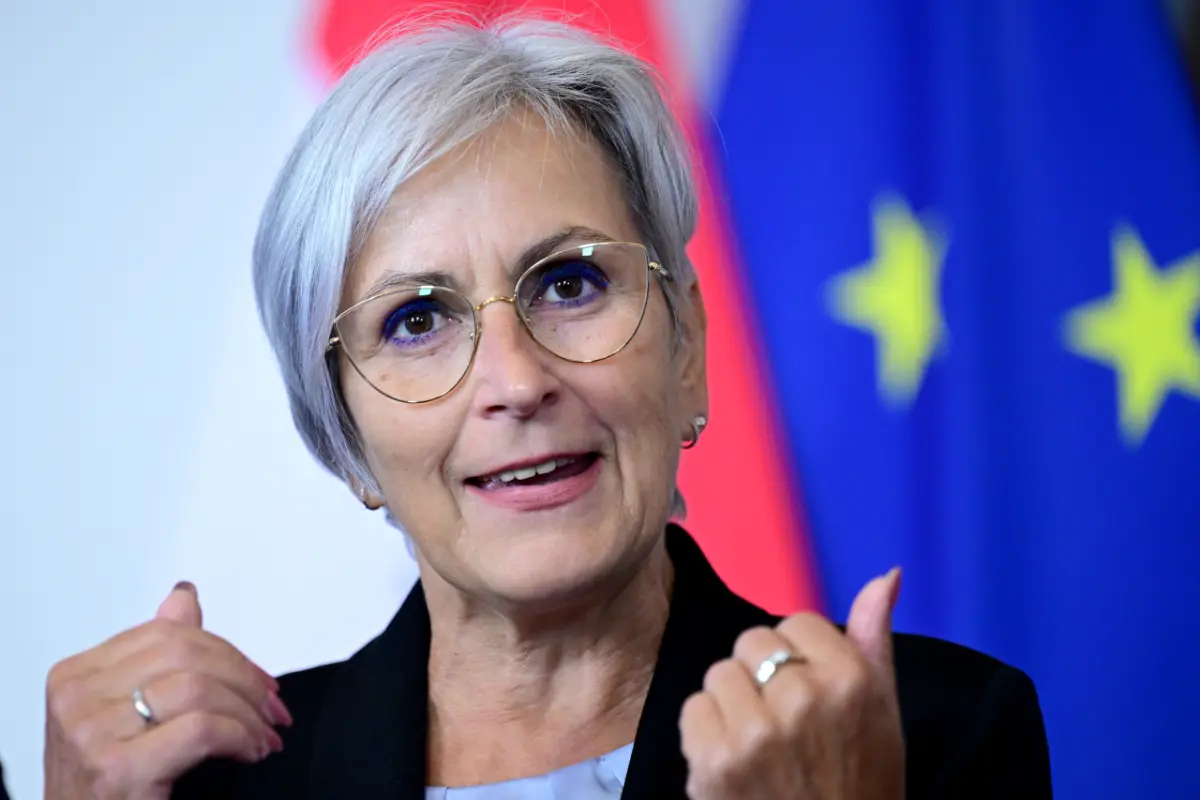 Justizministerin Sporrer setzt auf Parlamentsbeschluss vor Jahresende