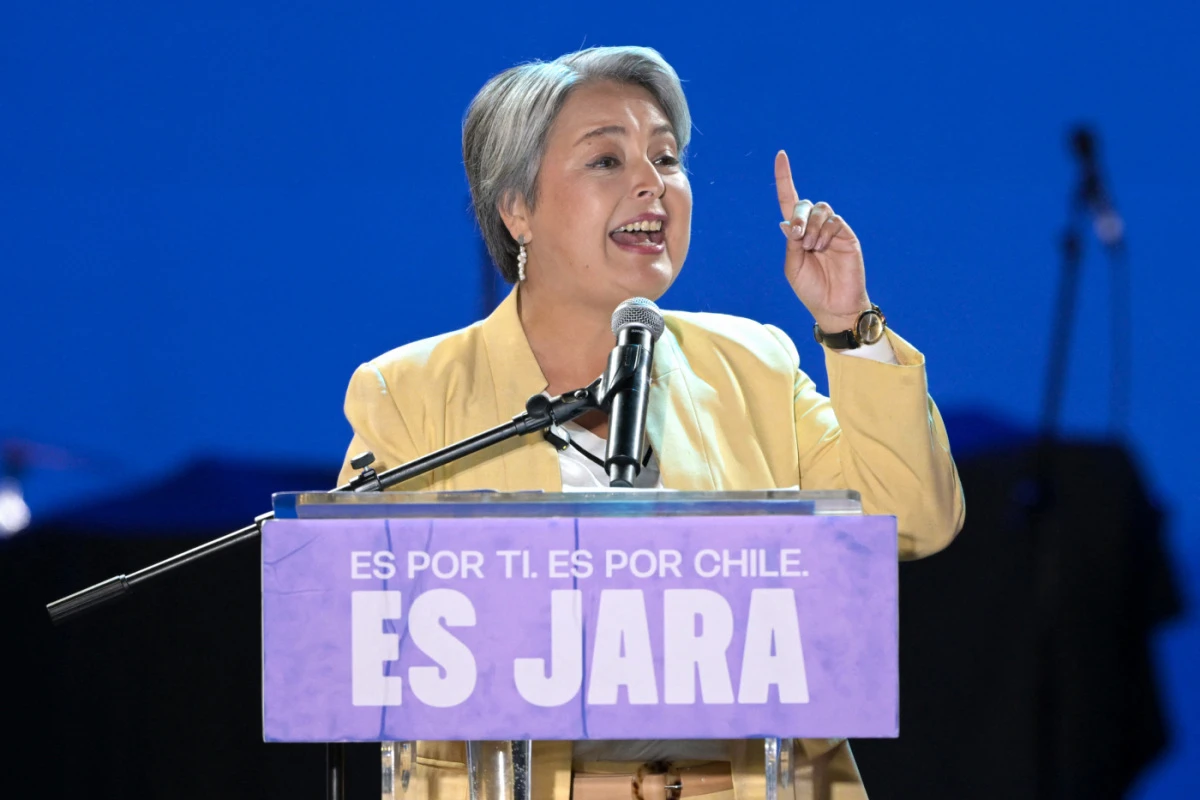 Der linksgerichteten Jeannette Jara werden gute Chancen eingeräumt