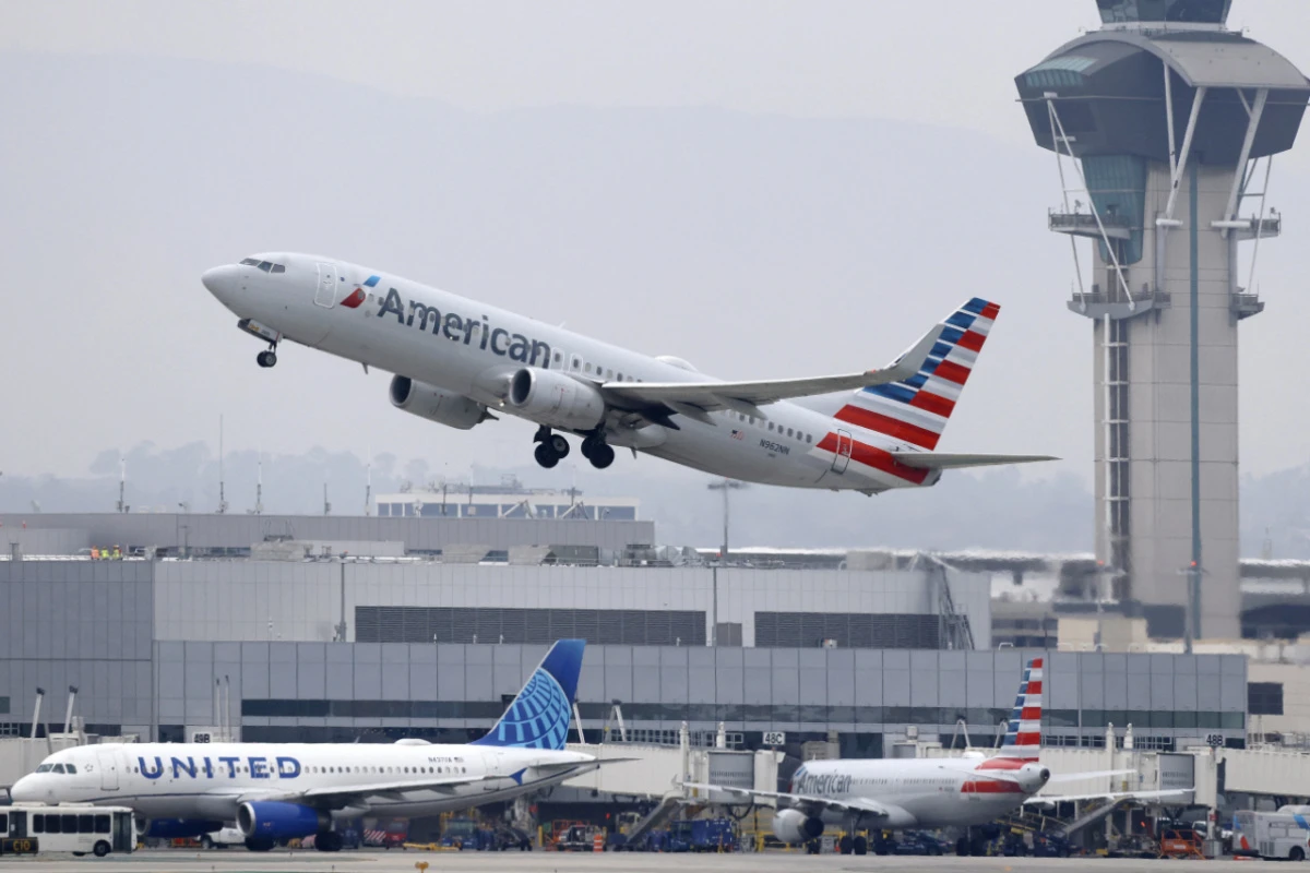 American-Airlines-Jet in Los Angeles dieser Tage