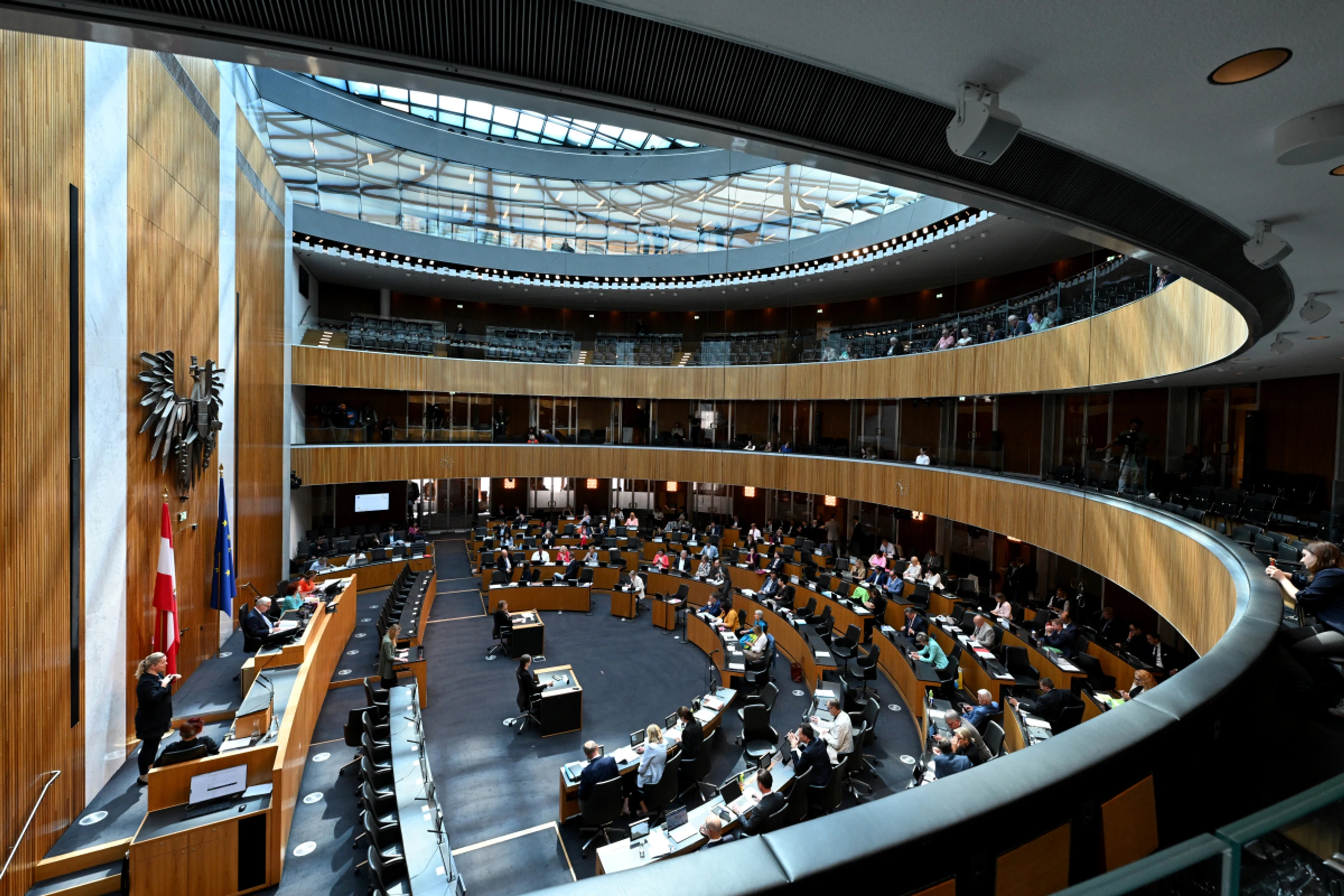 Parteien wollen Großverfahren beschleunigen