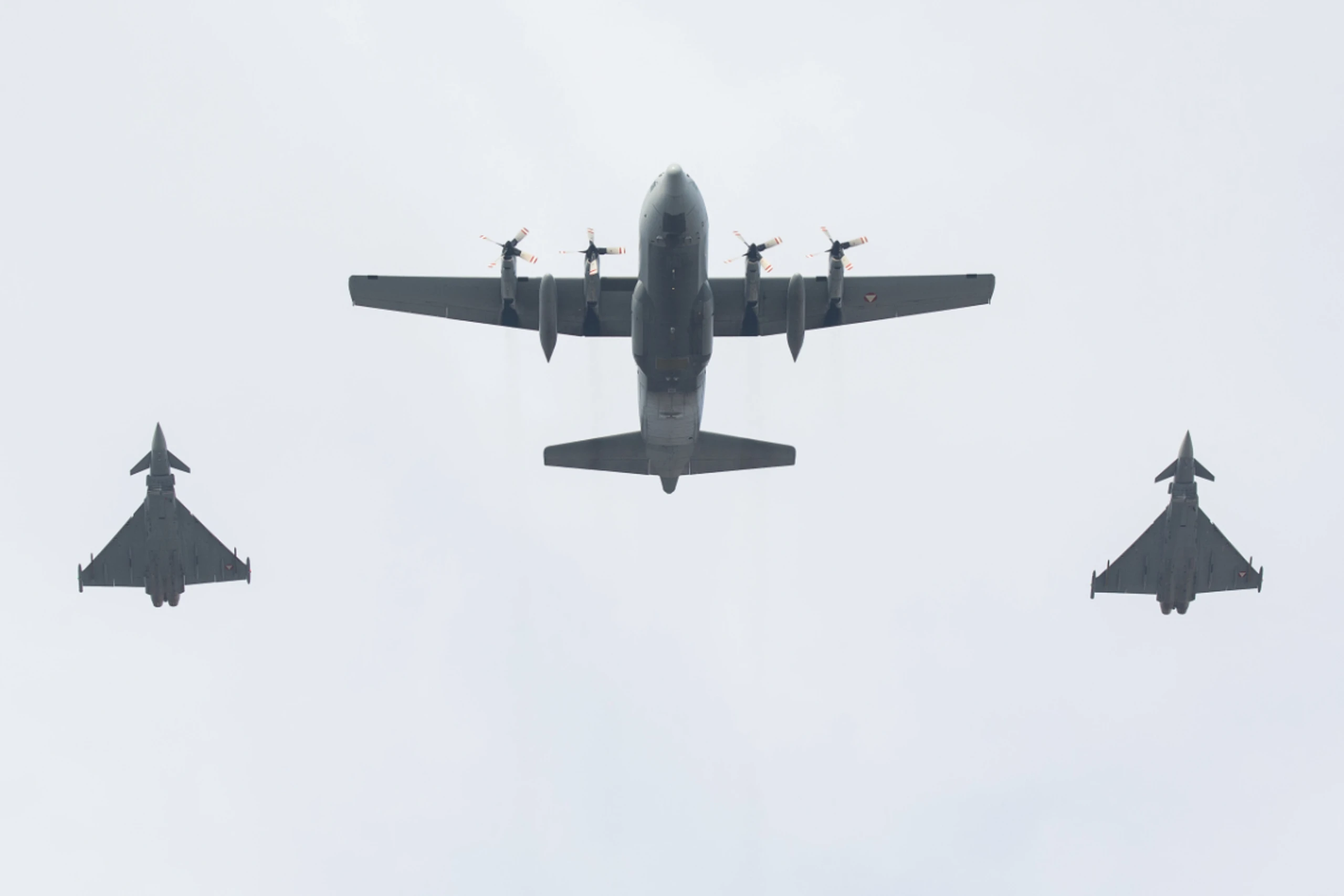 Die erste der drei Hercules C-130 wird demnächst außer Dienst gestellt