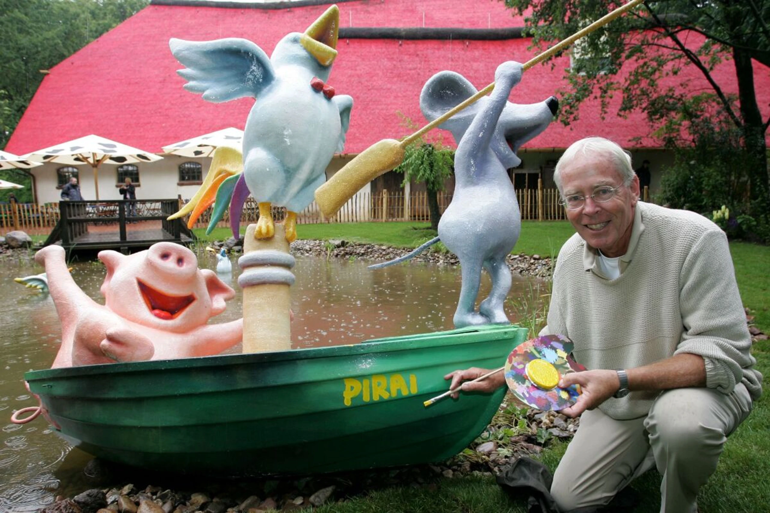 ++ ARCHIVBILD ++ Helme Heines Bilderbücher wurden in 35 Sprachen übersetzt