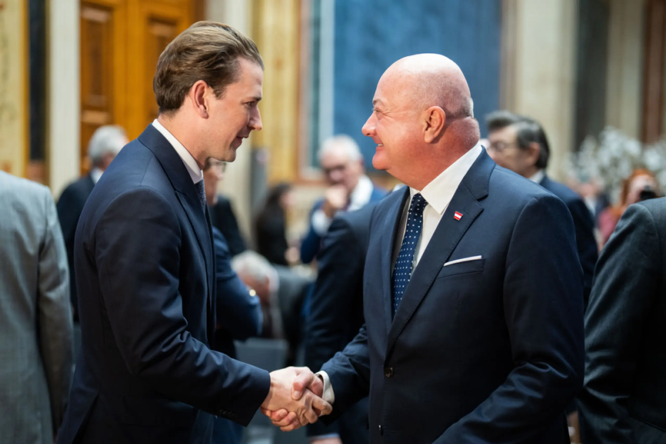 Stocker ist zurück, begrüßt von Vorgänger Kurz