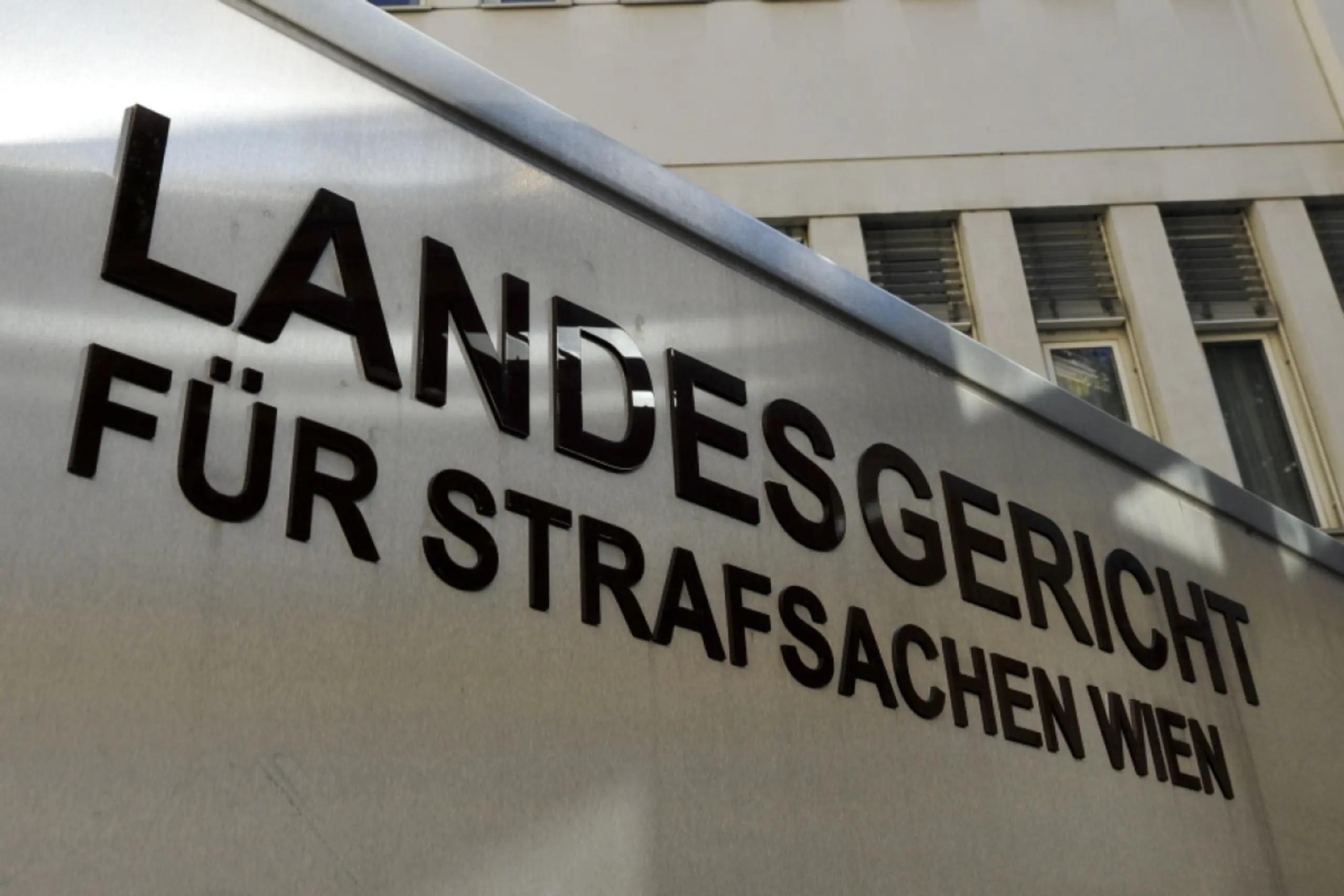 Reges mediales Interesse am Wiederbetätigungsprozess am Landesgericht