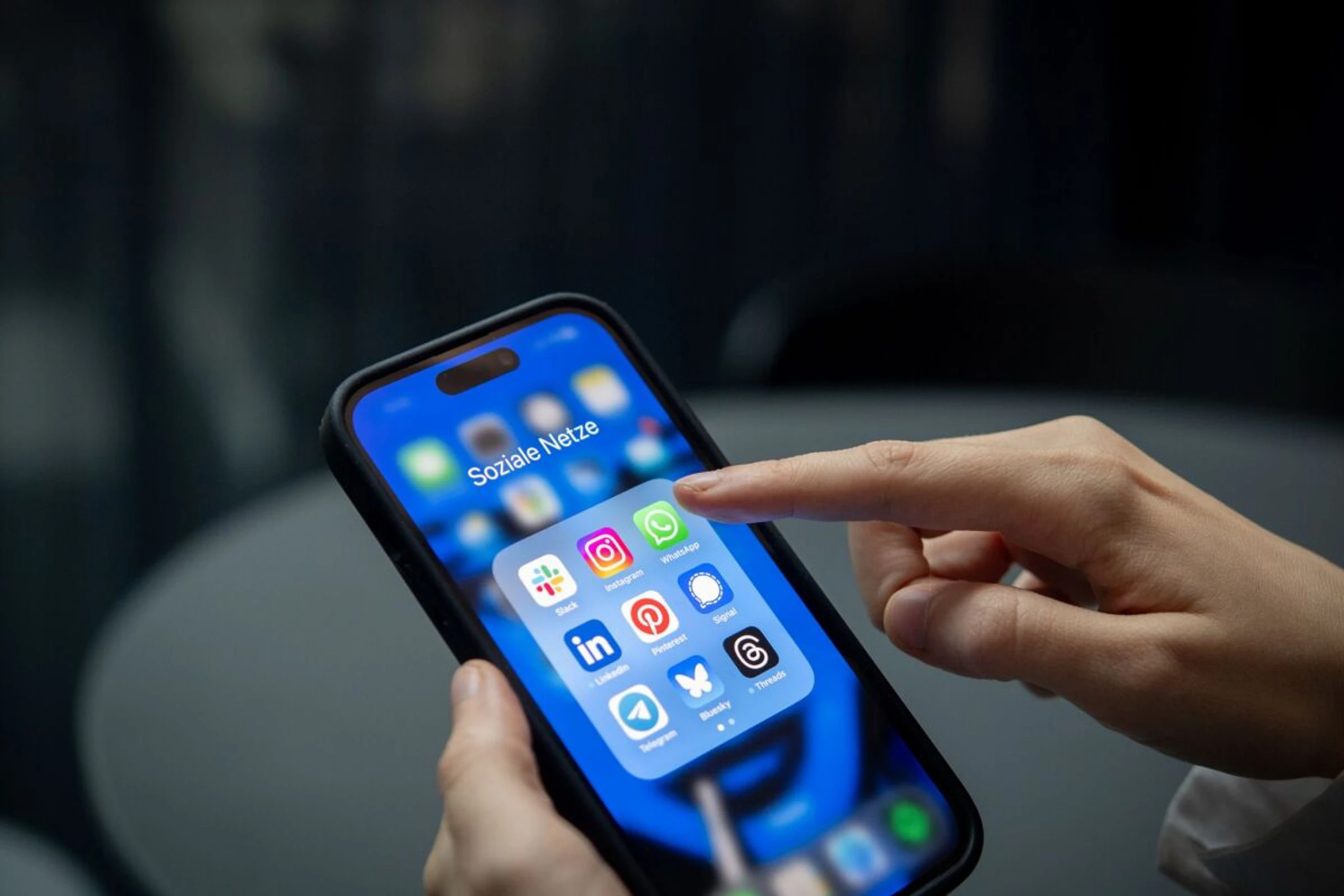 Hey Whatsapp, bitte den Status von Onkel Erwin verbergen!