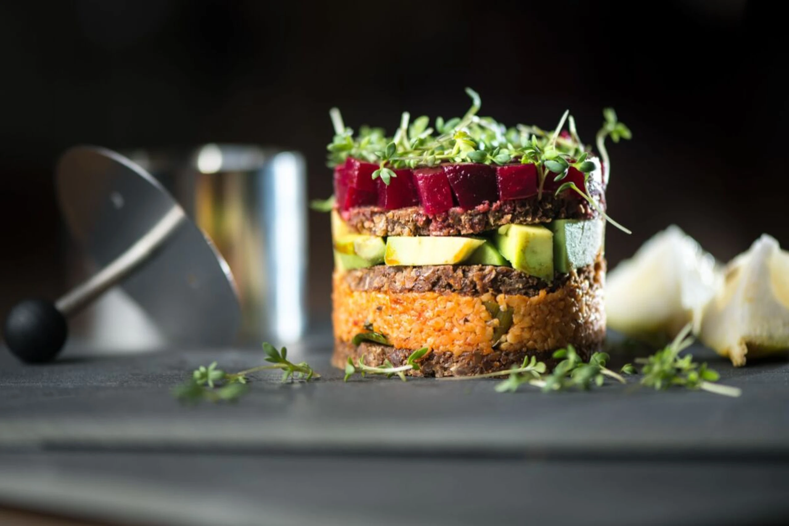 Was immer gut ankommt, ist in die Höhe anrichten