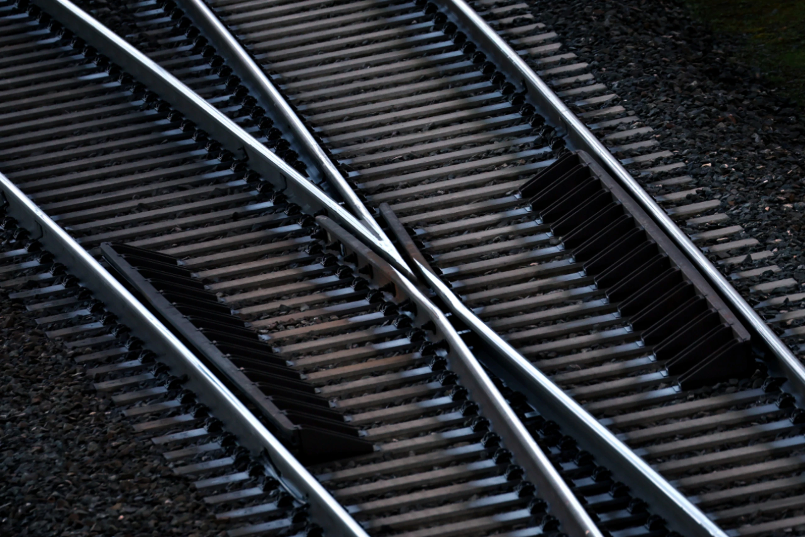 Güter sollen gegenüber Personen auf Eisenbahn nicht abgehängt werden