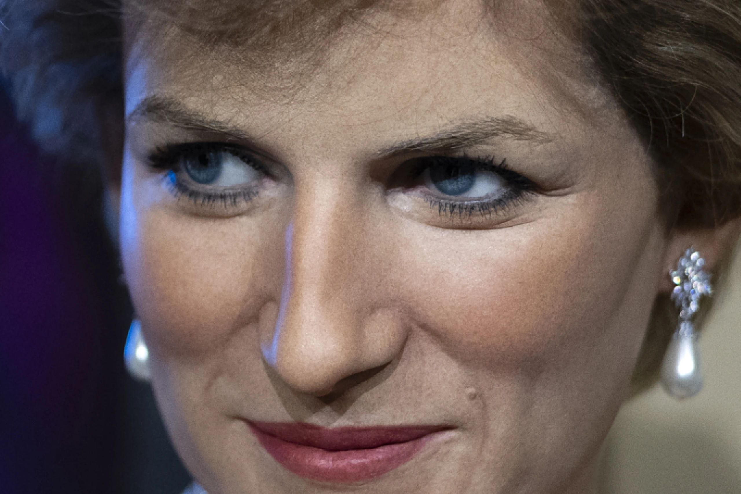 Charles gegen Lady Di im Kampf um die Öffentlichkeit