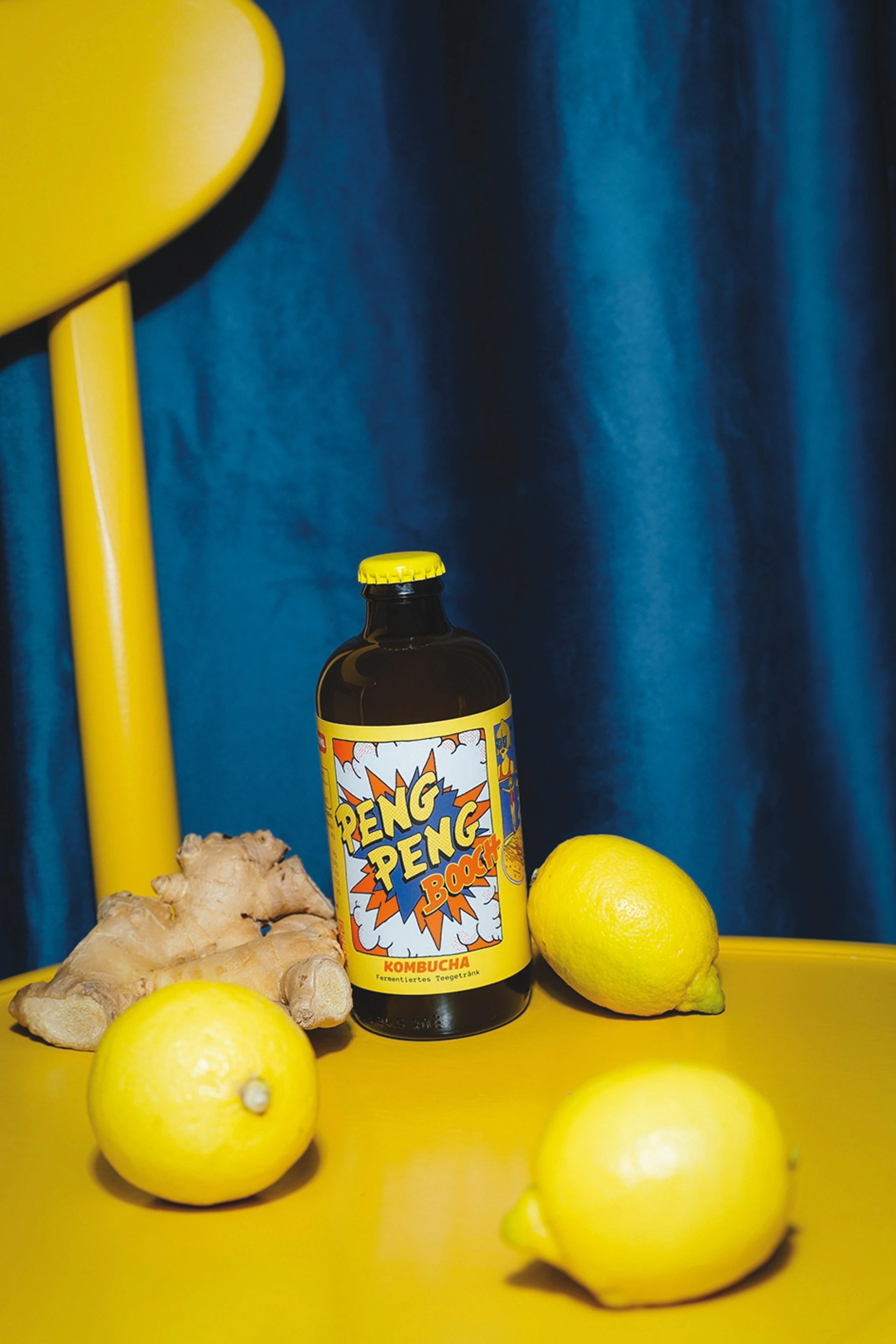 © Dominic Berchtold Blurred image background