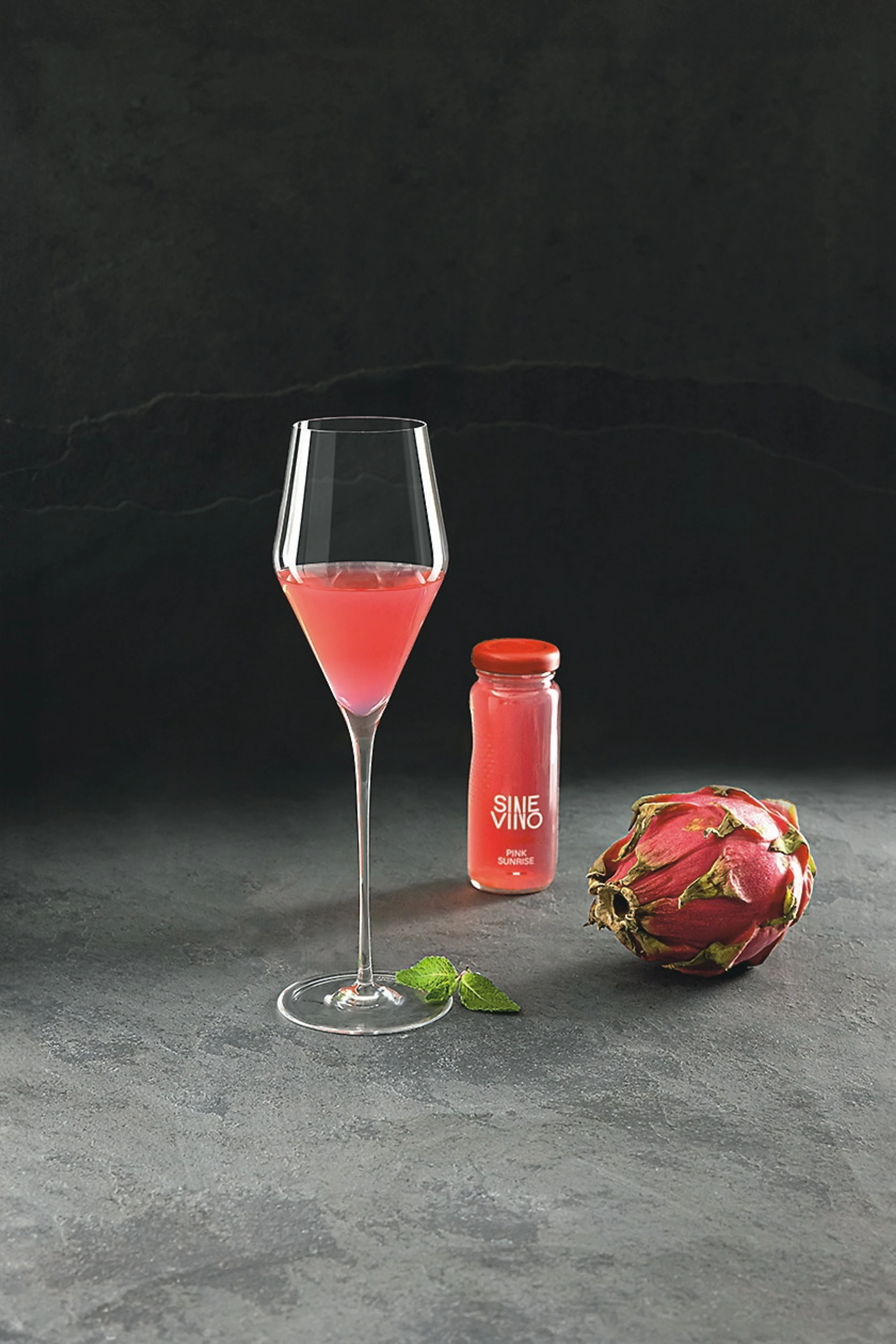 © DORIS SCHWARZ KOENIG Blurred image background