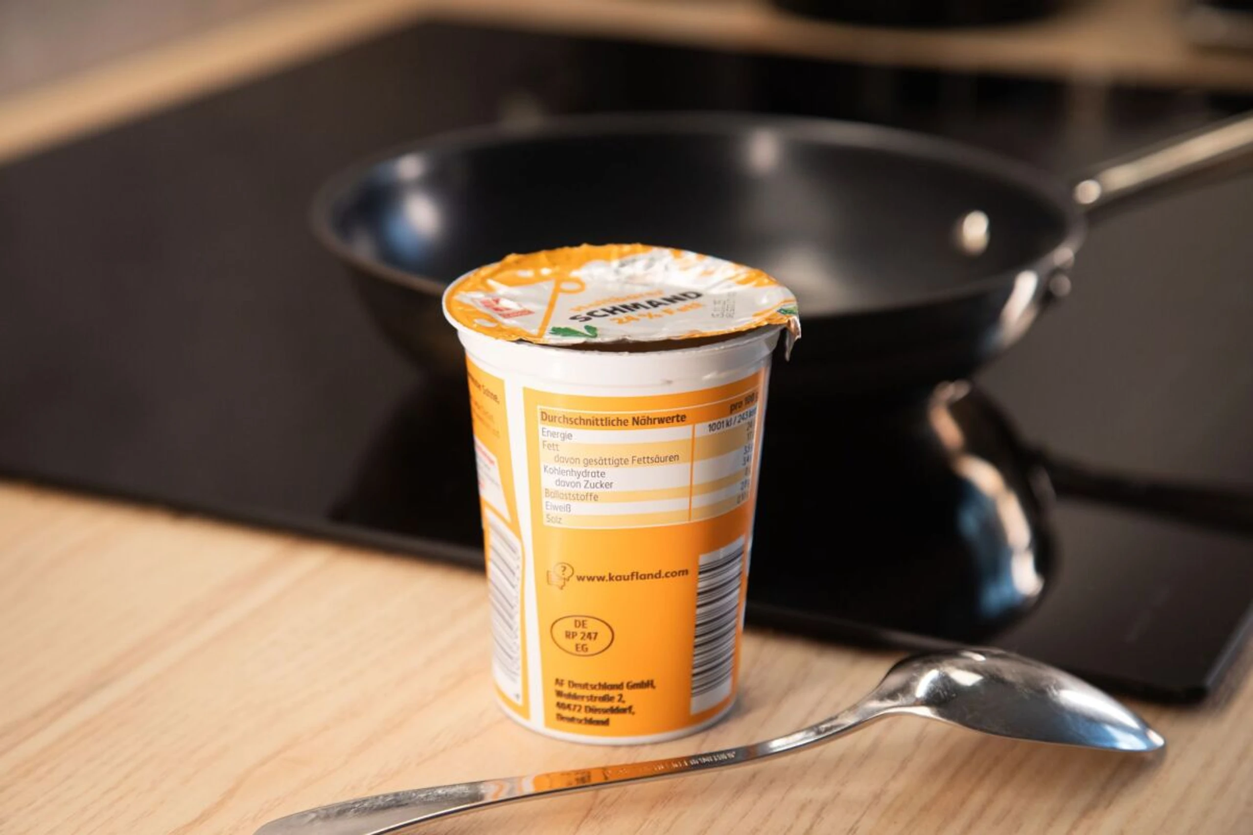 Der "Trick" mit der Pfanne klappt in der Realität nicht