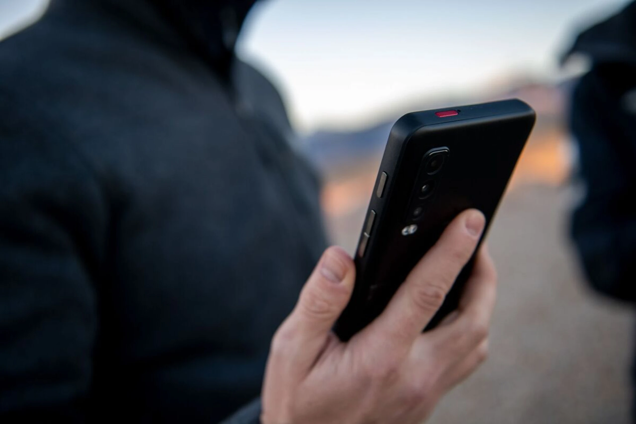 ++ ARCHIVBILD ++ Mit gewissen Apps werden Notfallkontakte automatisch alarmiert