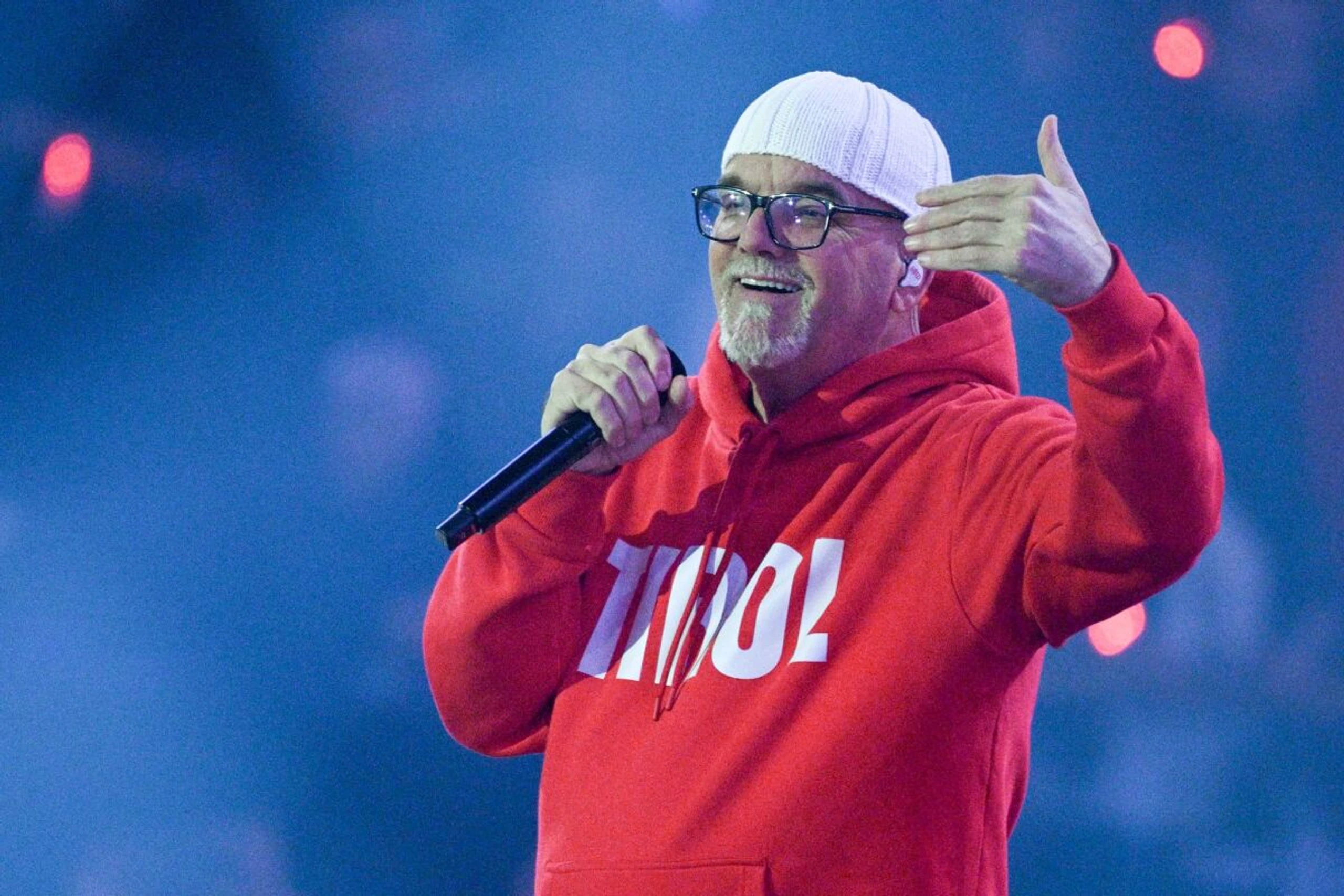 DJ Ötzi outet sich auch via Pulli als Tirol-Fan