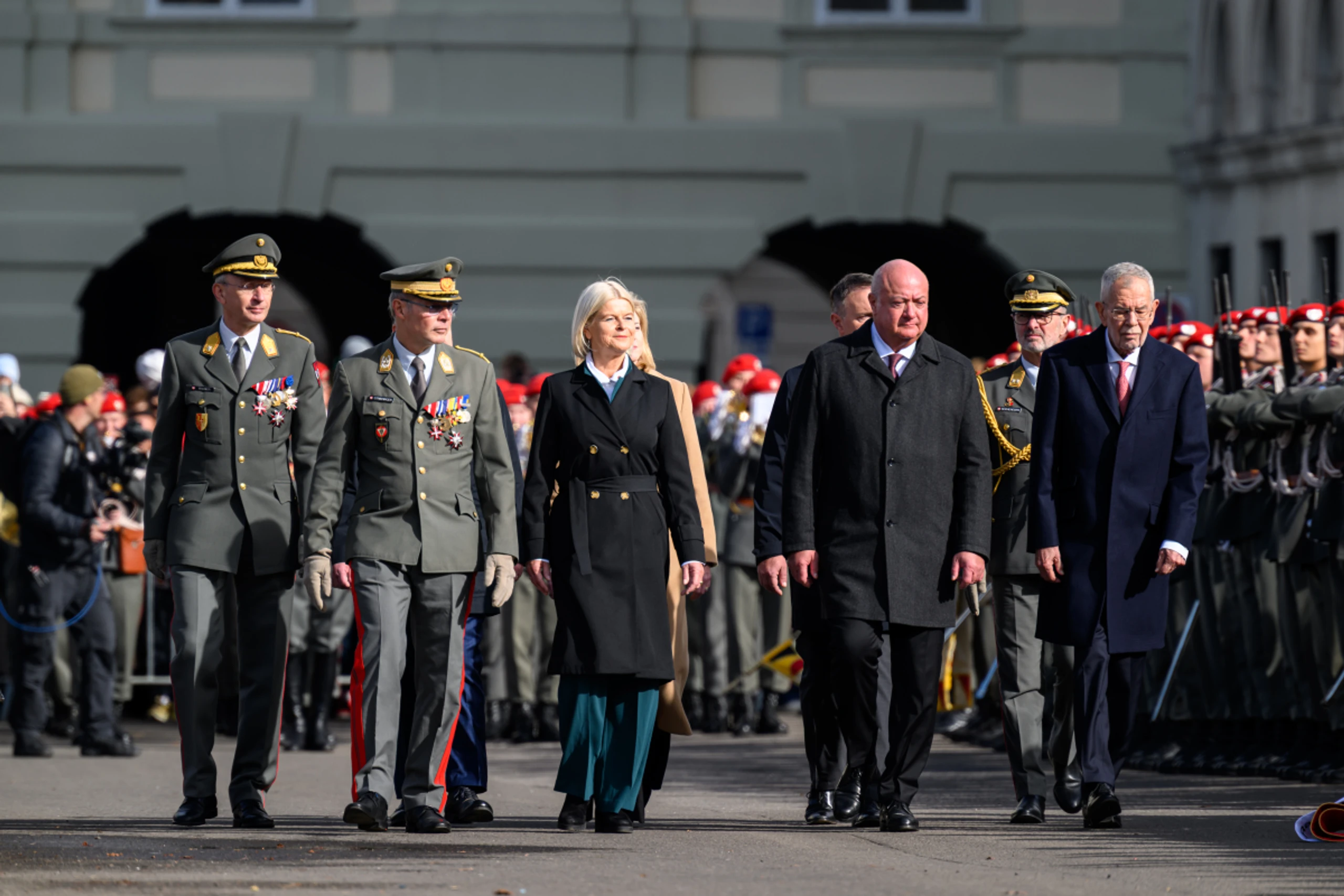 Stocker will Volk zum Heer befragen