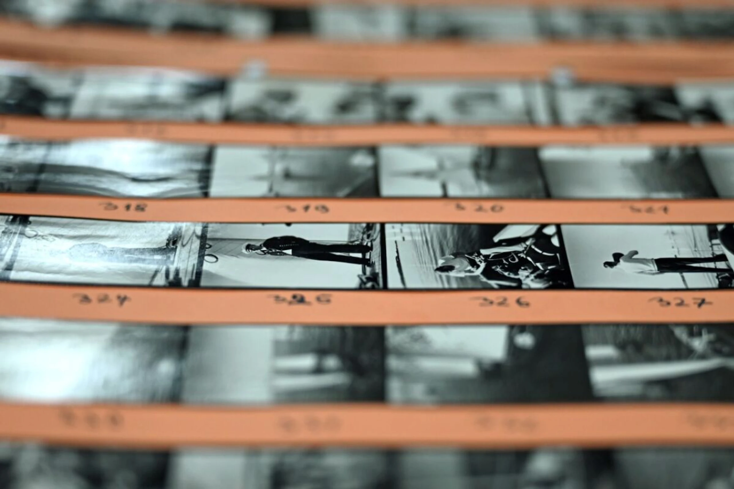 Abzüge aus dem umfassenden Riefenstahl-Nachlass