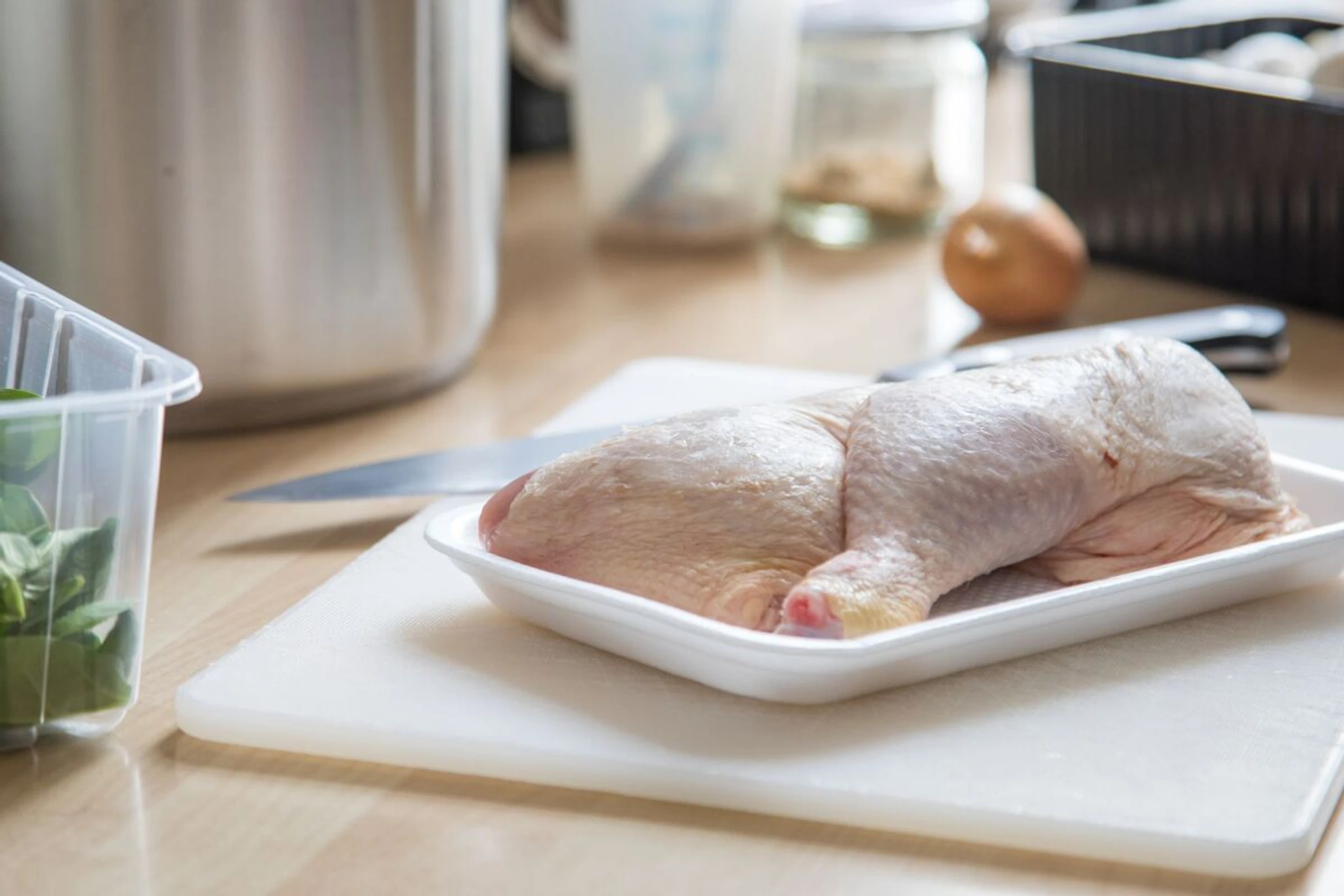 Rohes Fleisch sollte man nicht waschen