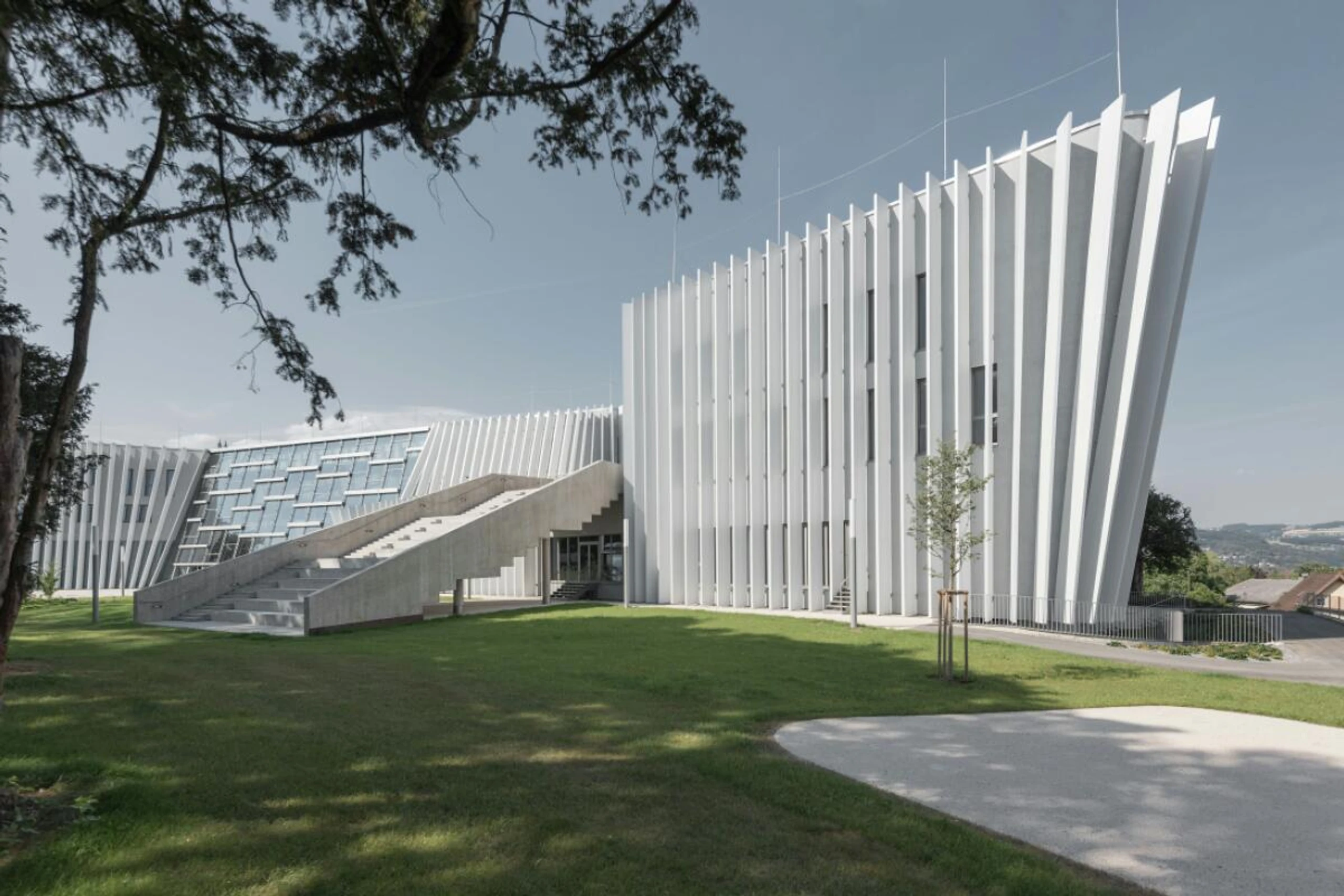 An der Bruckner-Uni werden Musik, Schauspiel und Tanz unterrichtet